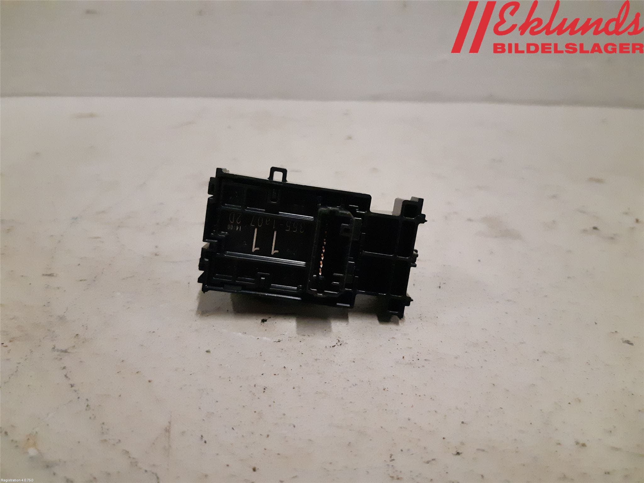 Toyota C-HR 16-23 Strömställare Elhiss