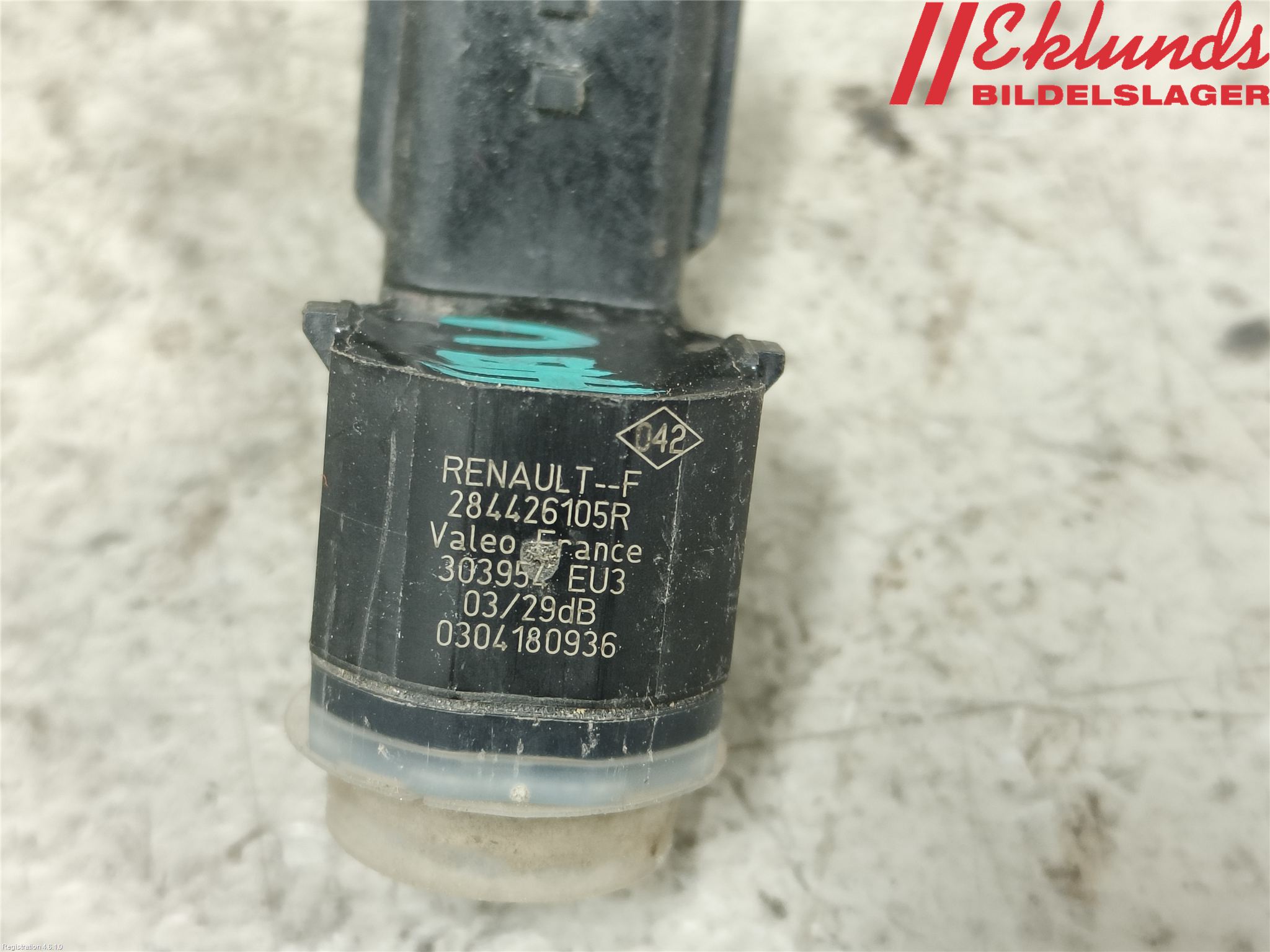 Renault TRAFIC/E-TECH 15- Parkeringshjälp Backsensor