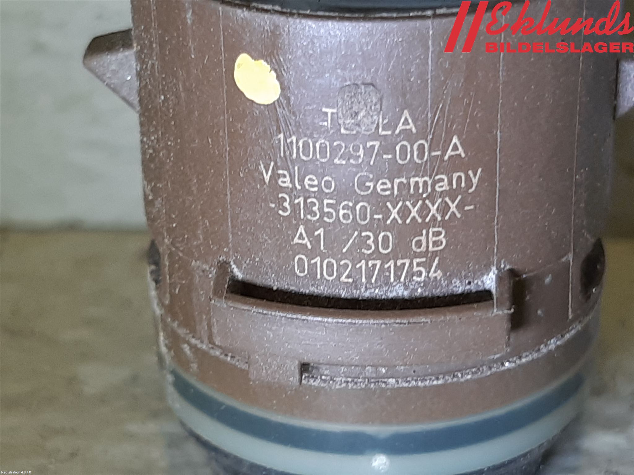 Tesla MODEL X 16- Parkeringshjälp Backsensor