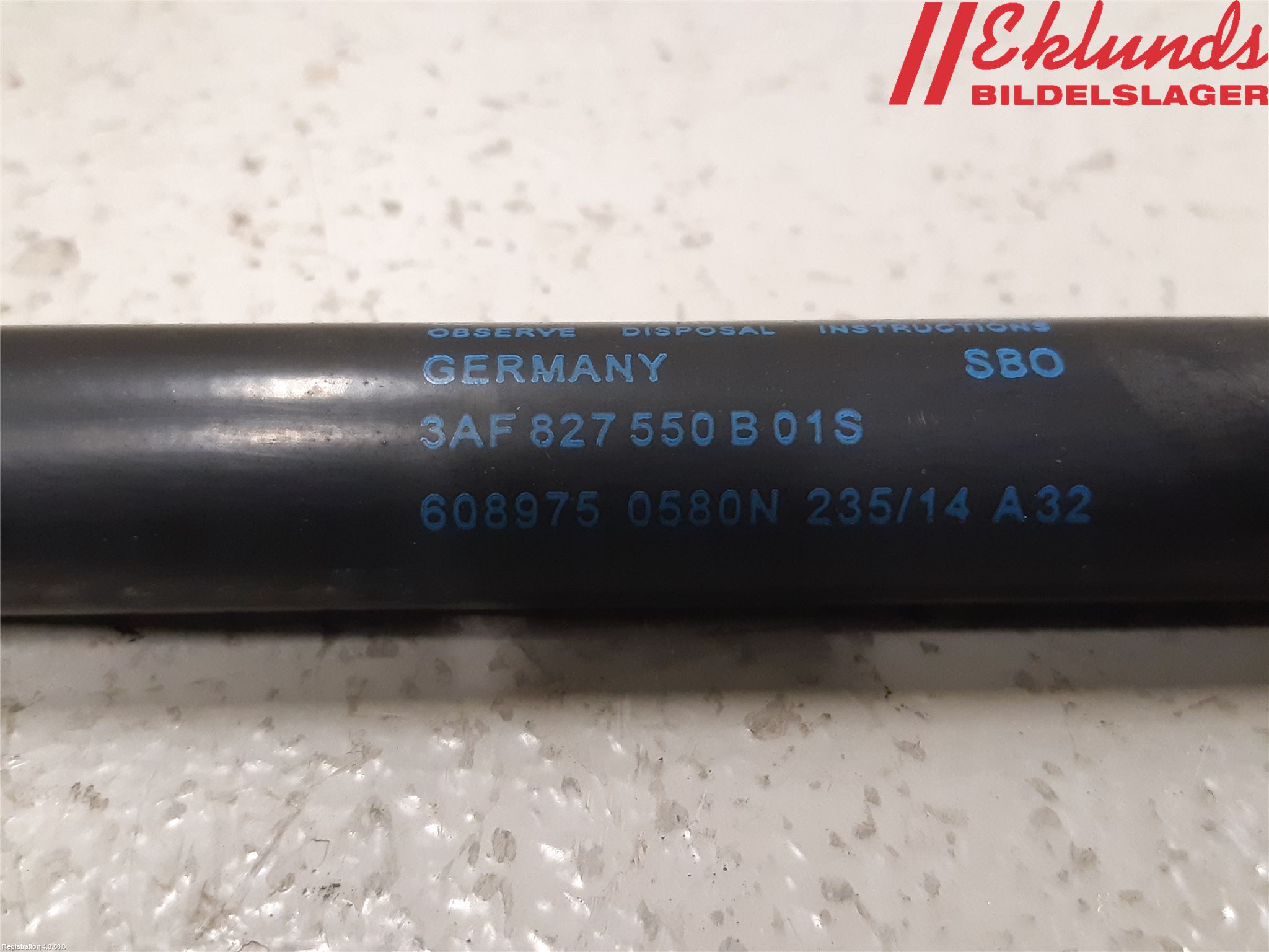 Volkswagen VW PASSAT 11-14 Gasfjäder Baklucka