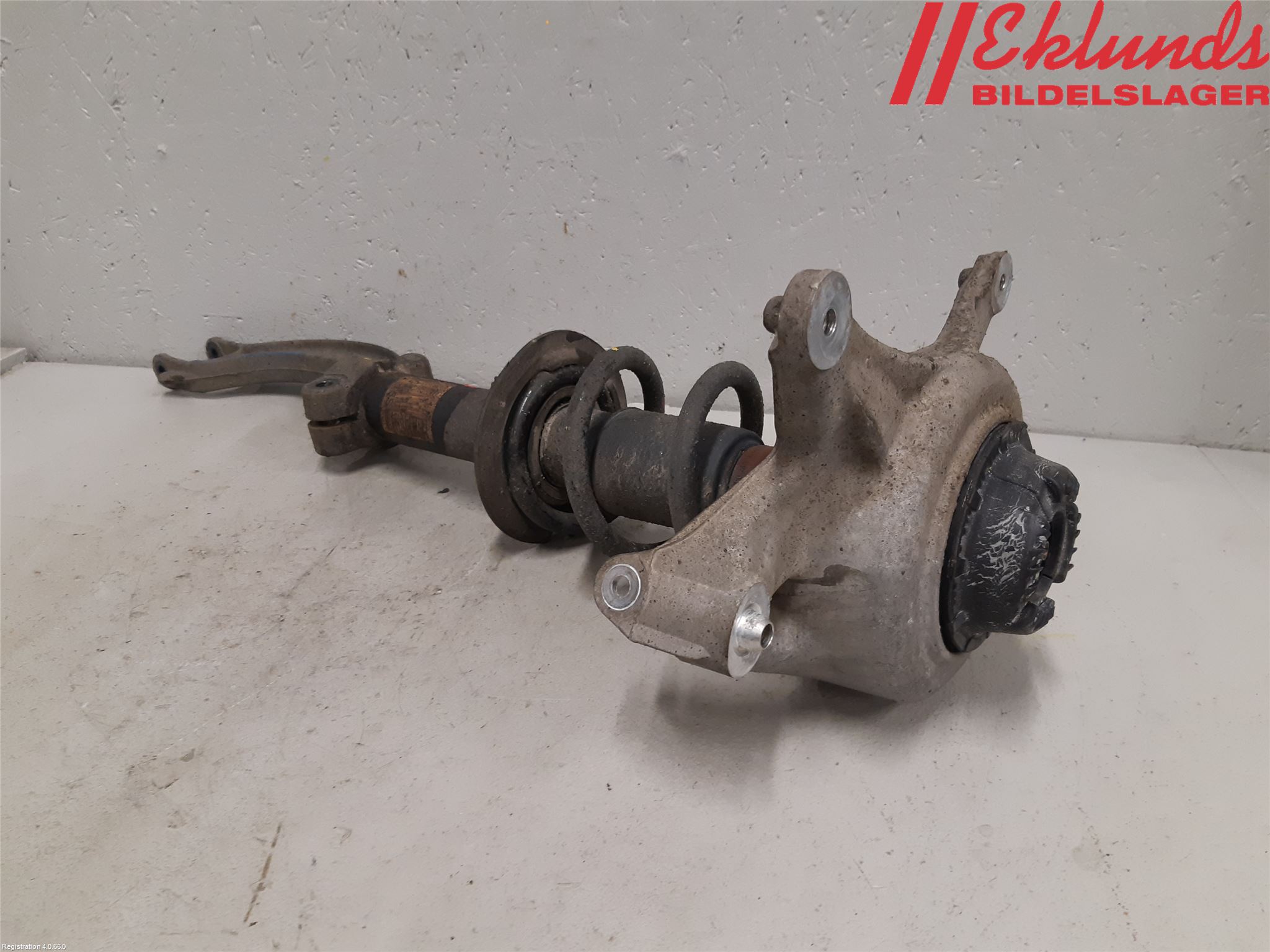 Audi A5 07-16 Fjäderben Fram Vänster