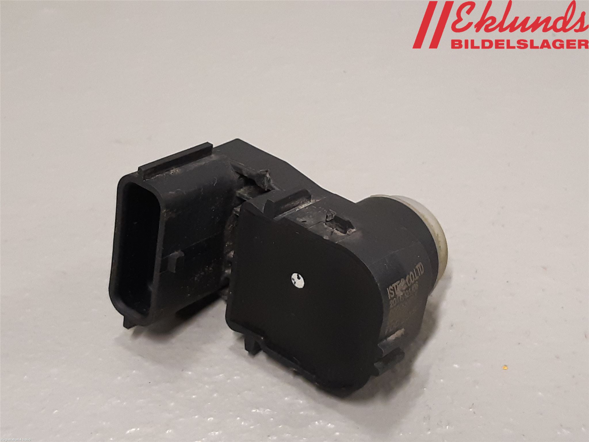 Kia SPORTAGE (QL) 16-21 Parkeringshjälp Frontsensor