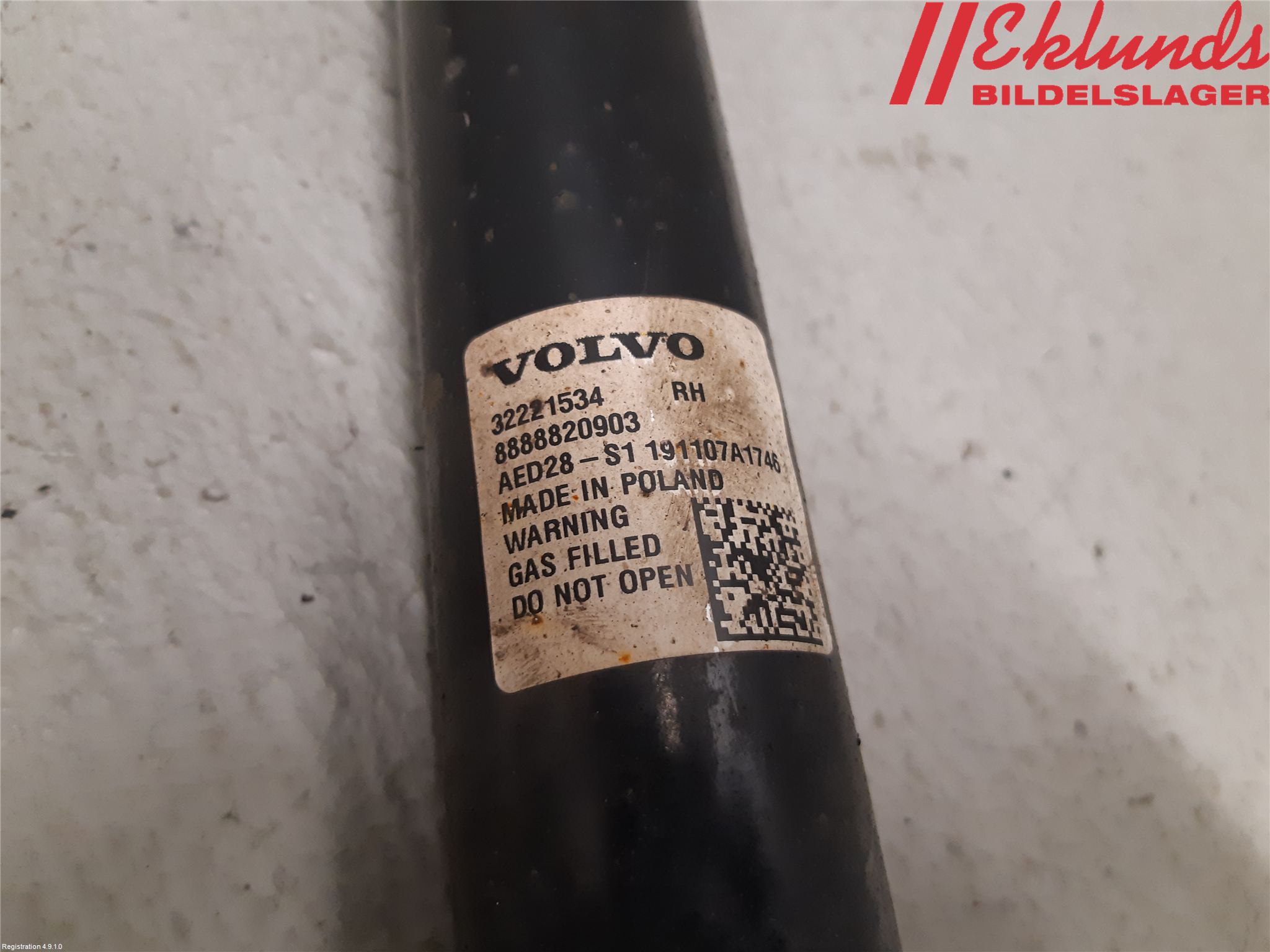 Volvo XC40/RECHARGE 18- Stötdämpare Bak