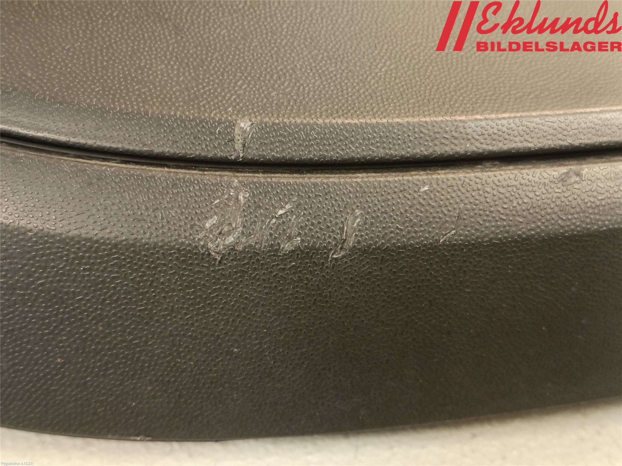 Volkswagen VW JETTA VI 11- Spoiler Bak