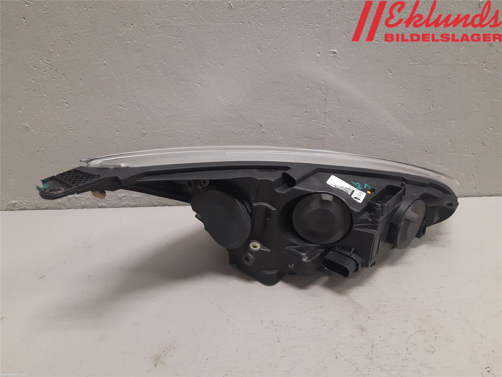 Ford FOCUS 15-18 Strålkastare Vänster