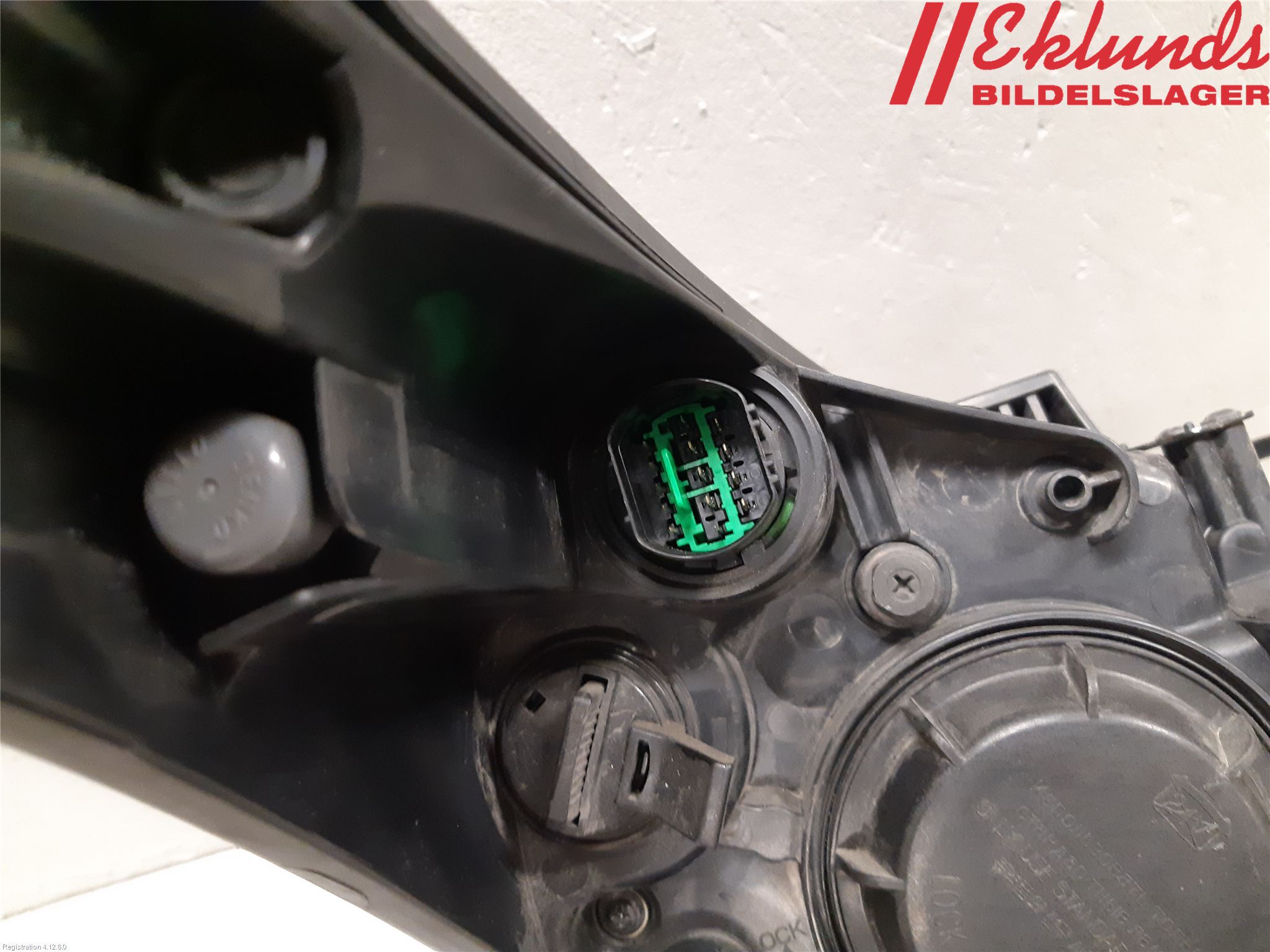 Kia CEED 12-18 Strålkastare Vänster