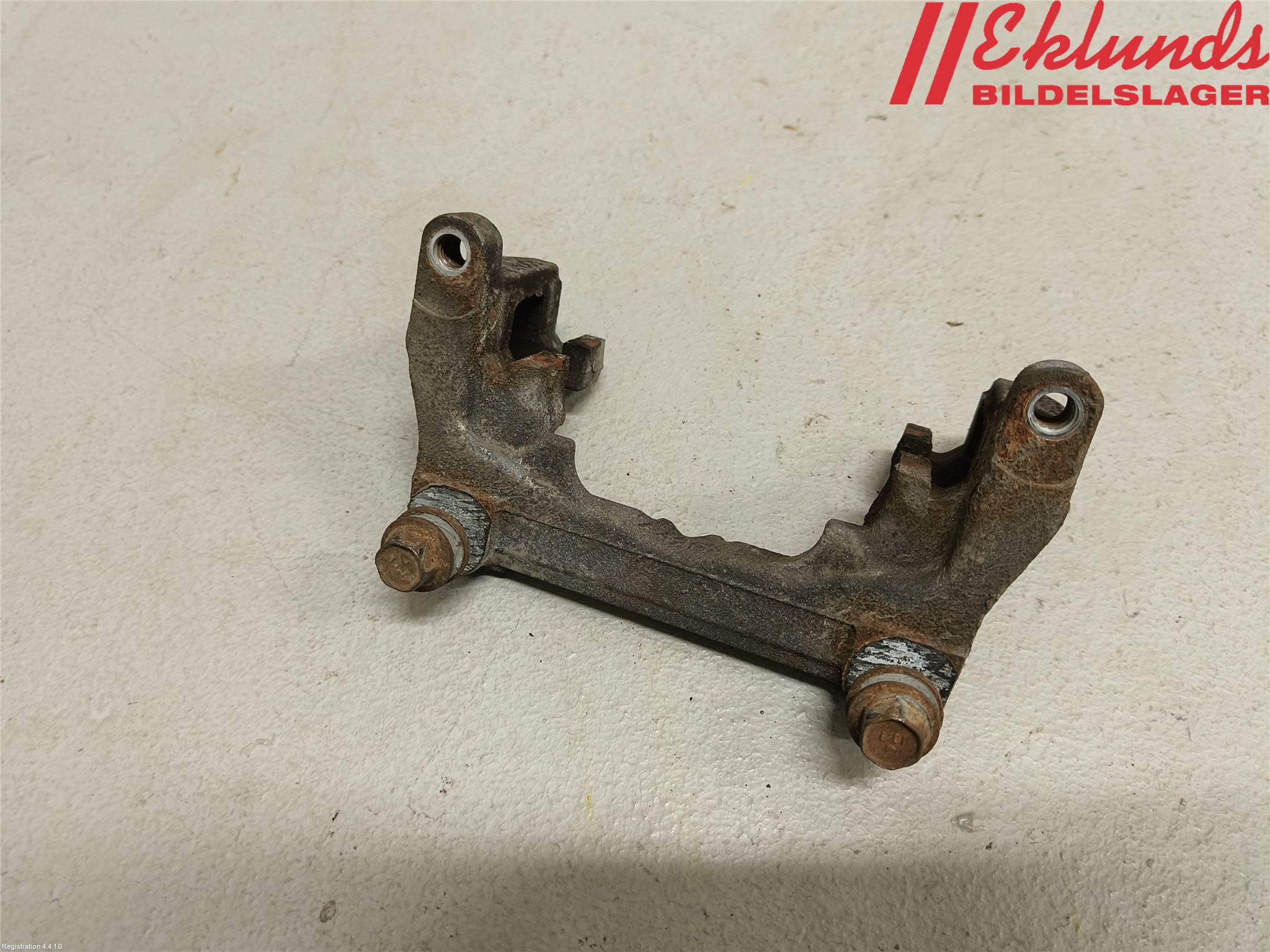 Ford FOCUS 19- Bromsokshållare