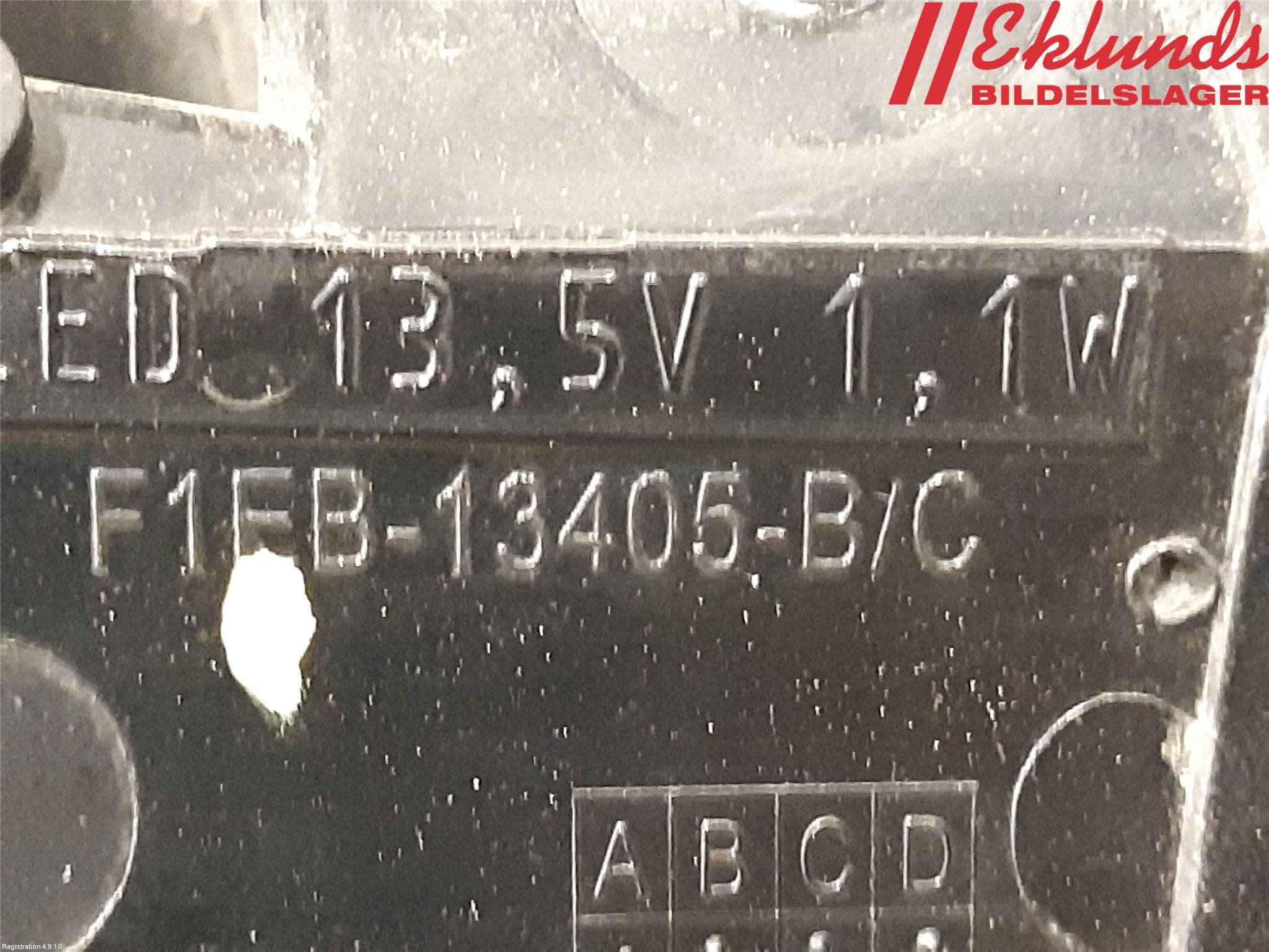 Ford FOCUS 15-18 Bakljus Vänster