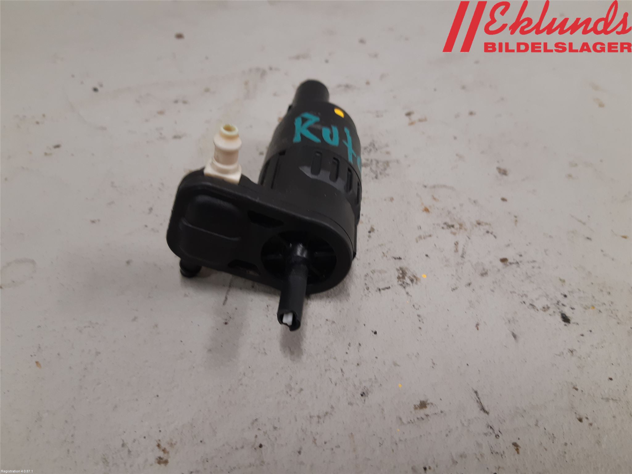 Volkswagen VW GOLF / E-GOLF VII 13-20 Spolarpump Vindruta