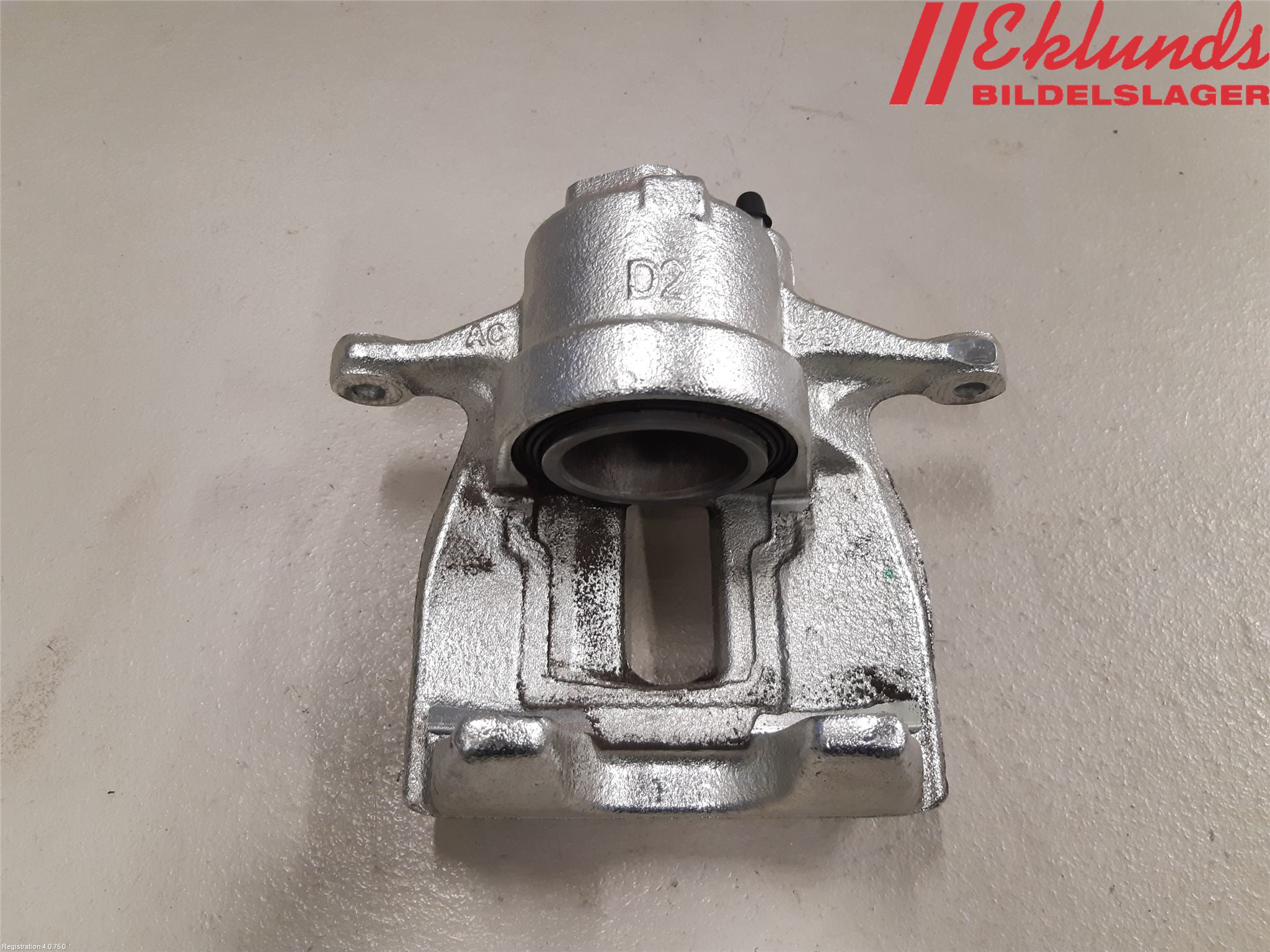 Toyota C-HR 16-23 Bromsok Fram Höger