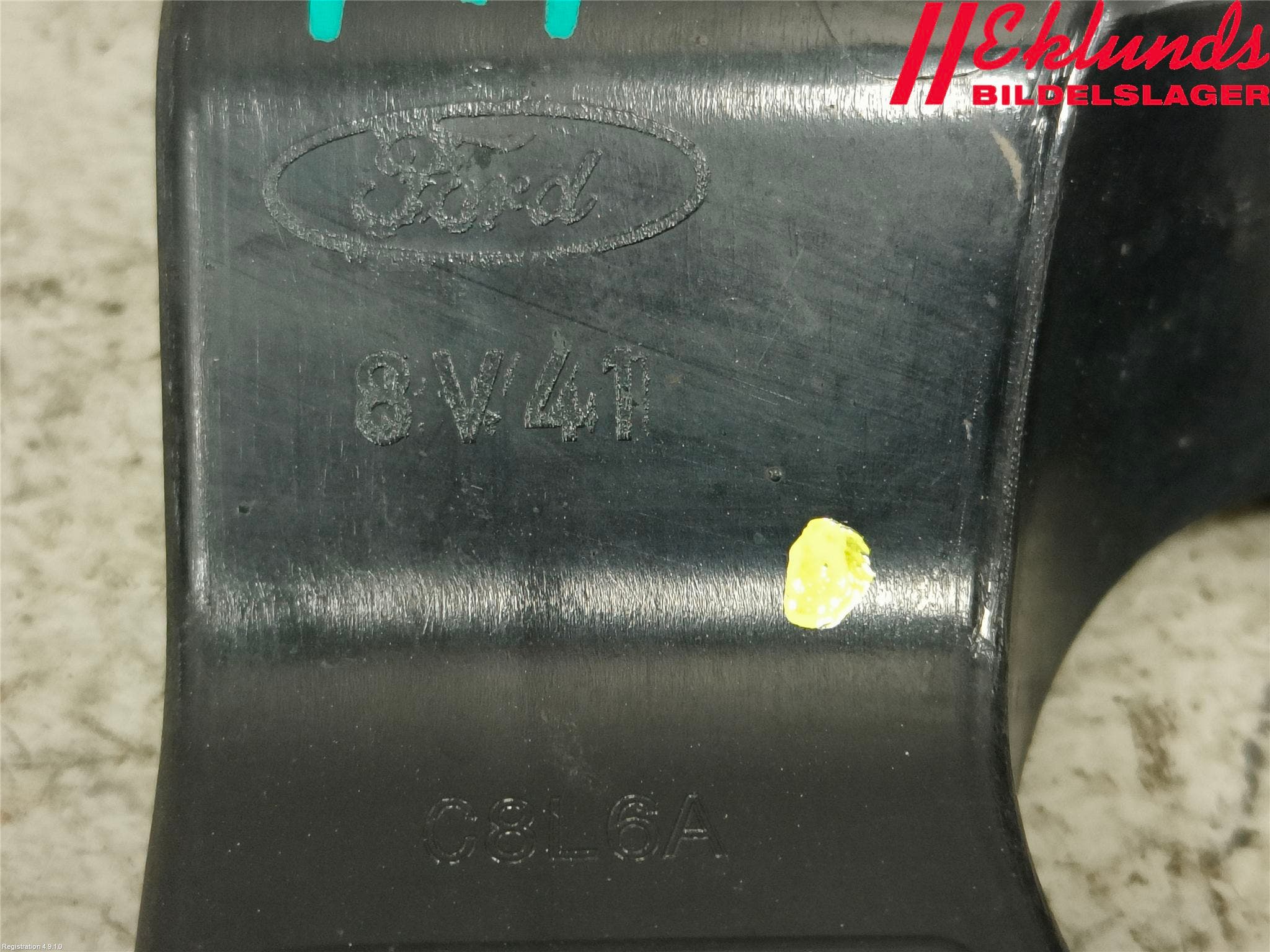Ford KUGA 08-12 Stötfångarfäste Fram Hö