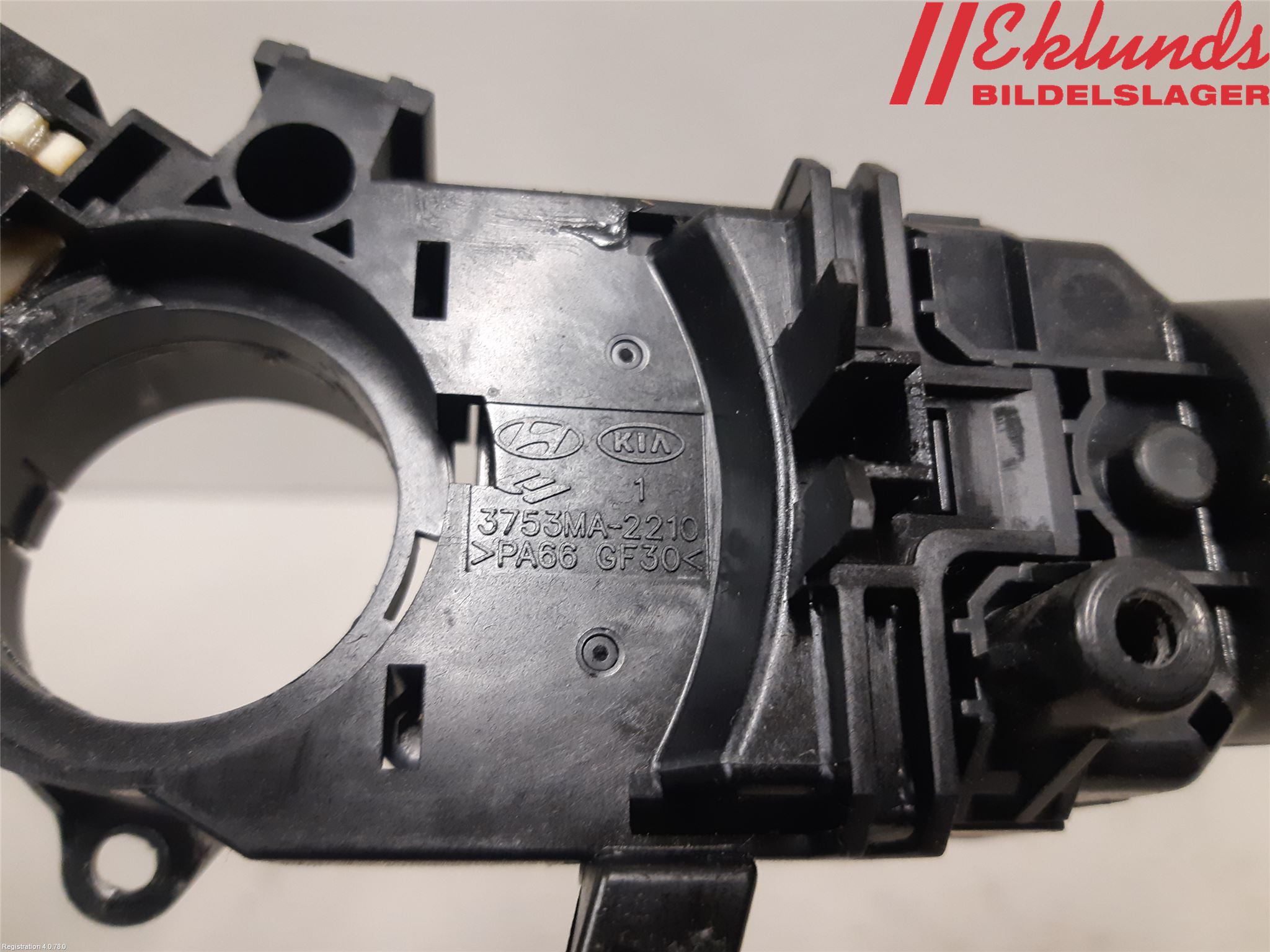 Kia VENGA 10-19 Spakcentral