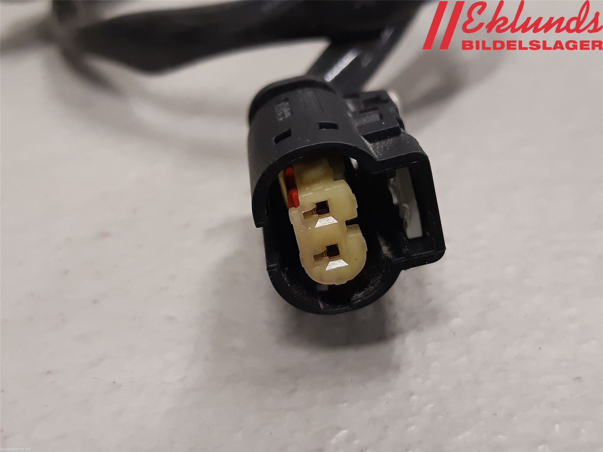 BMW 1 F20/F21 11-19 Sensor Avgas