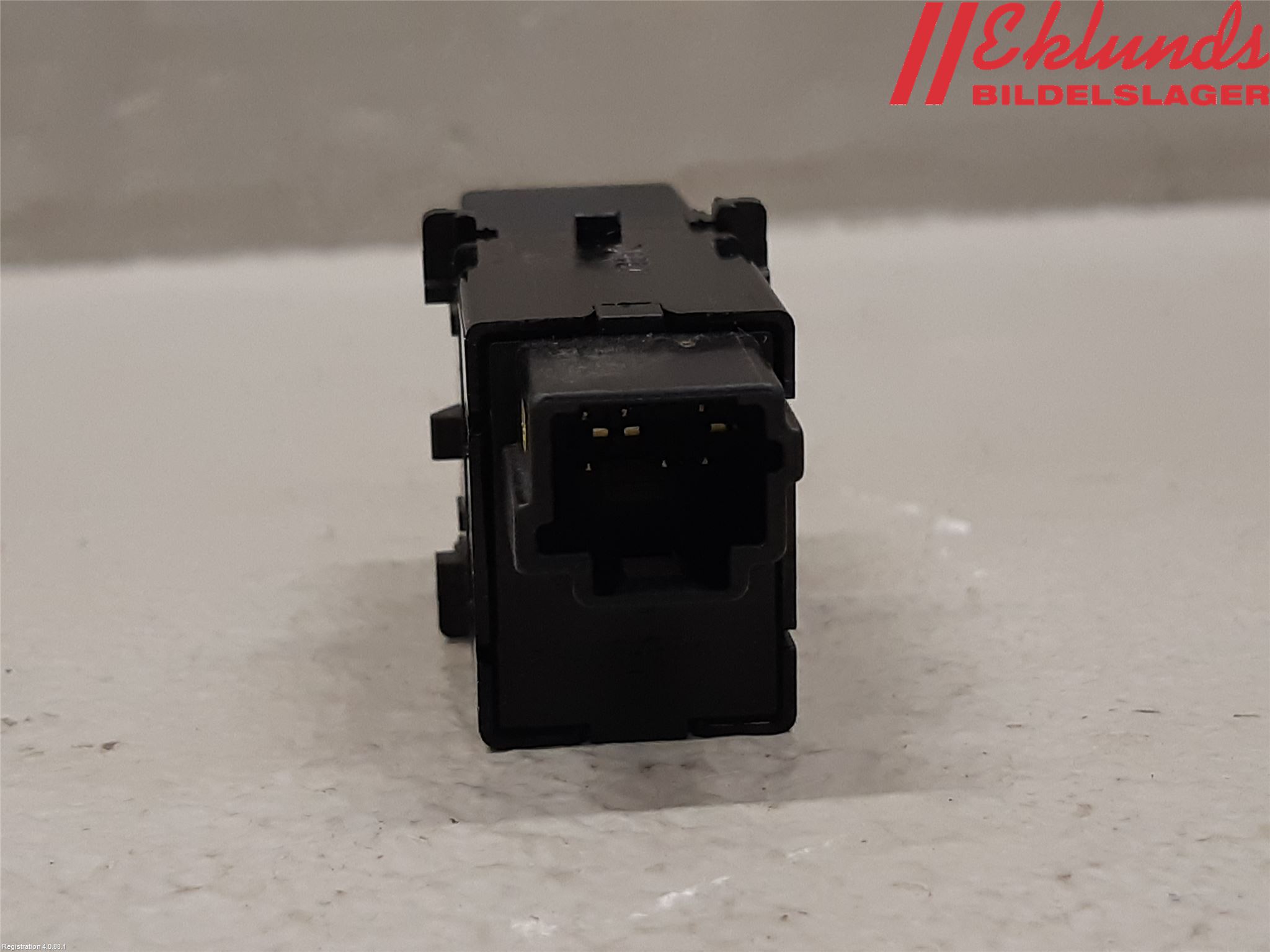 Subaru OUTBACK 15-20 Strömställare Antisladd