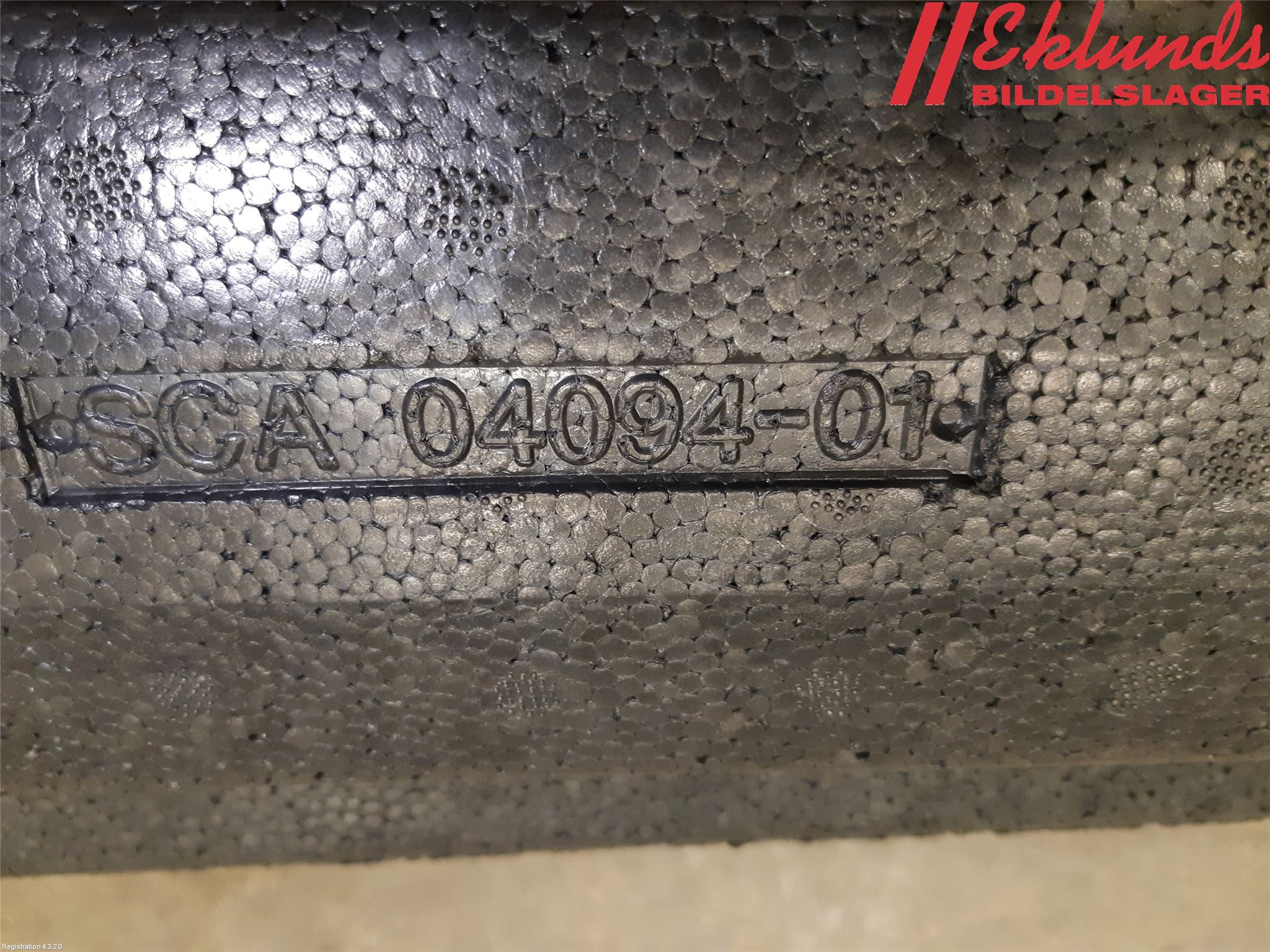 Saab 9-5     06-10 Stötfångar Deformelement Fram