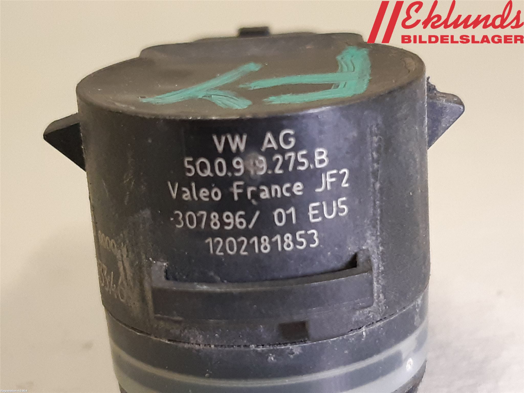 Volkswagen VW AMAROK 2H 10-22 Parkeringshjälp Frontsensor