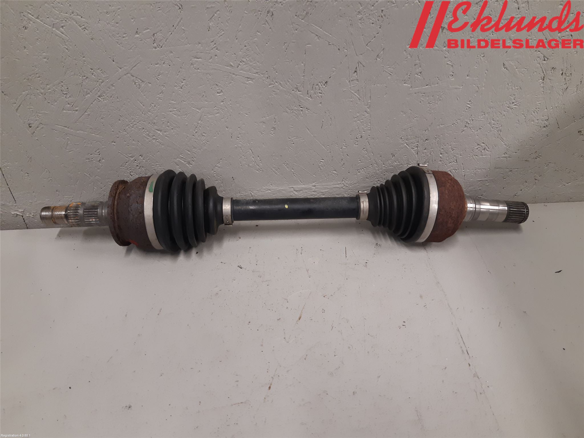 Opel INSIGNIA 09-16 Drivaxel Fram Vänster