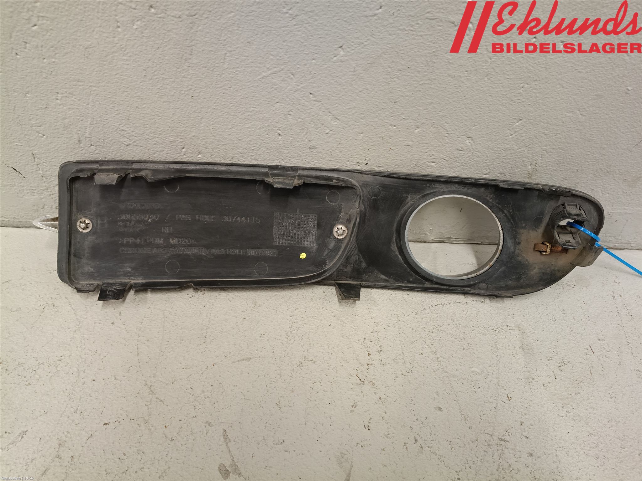 Volvo S80 07-13 Dimljussarg Fram