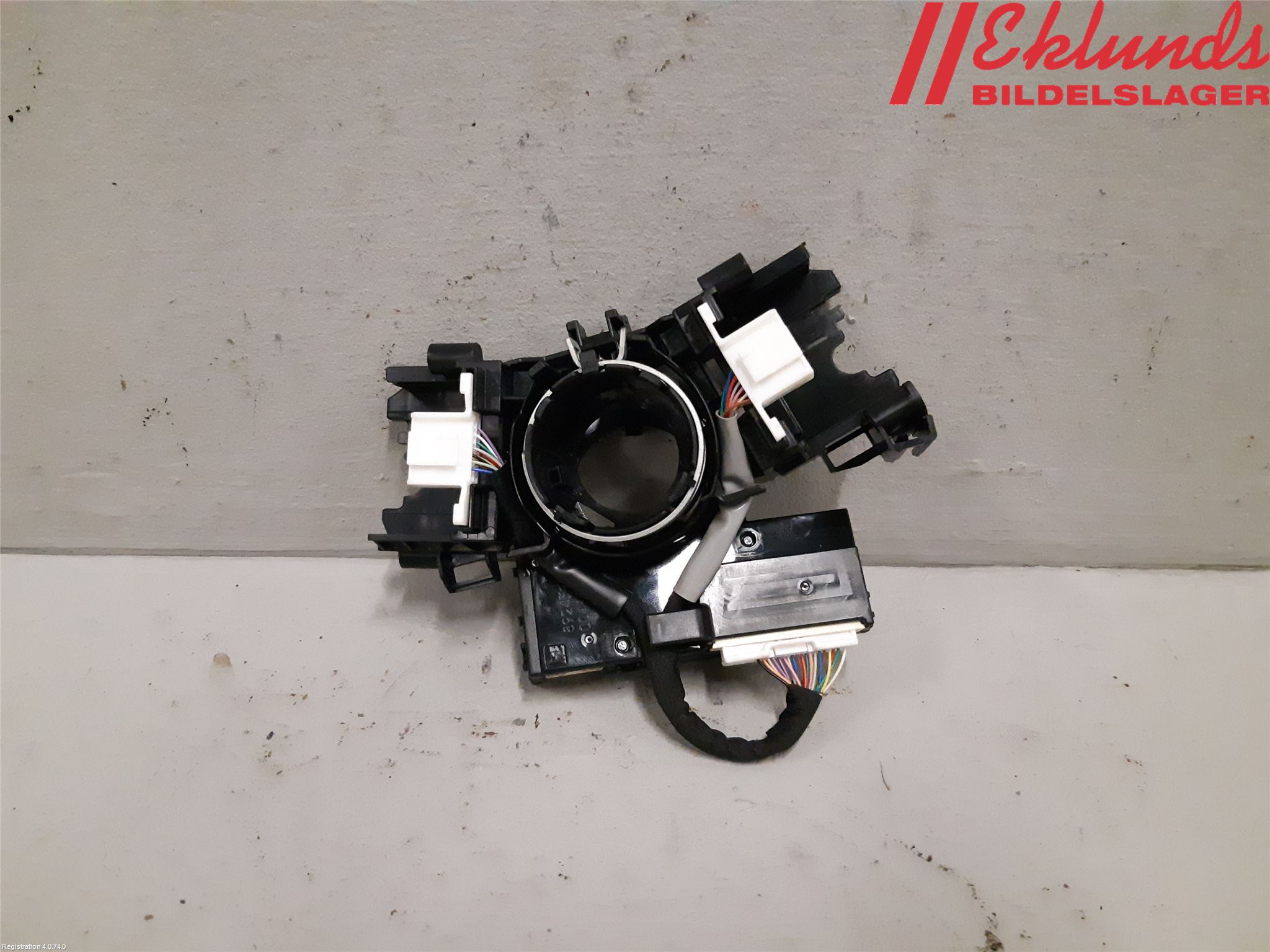 Toyota COROLLA 19- Spakcentral