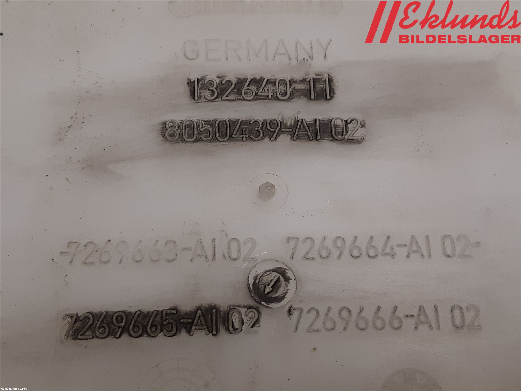 BMW 5 F10/F11/F18 09-17 Spolartank Vindruta-Strål