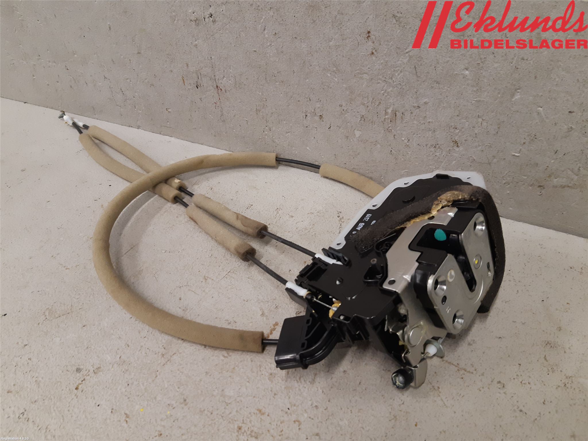 Nissan LEAF 18- Låskista-Dörrlås