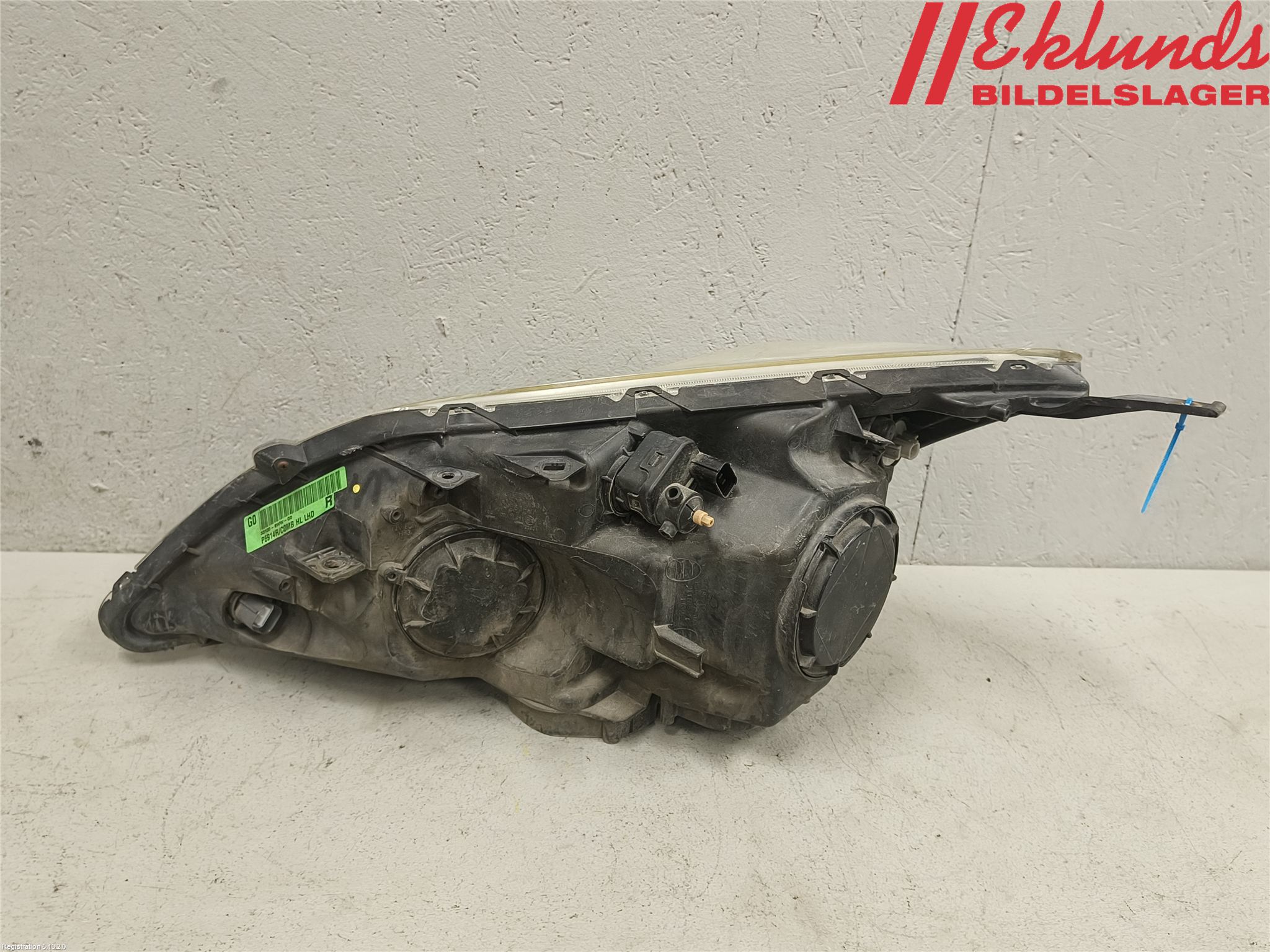 Honda CR-V 07-12 Strålkastare Höger