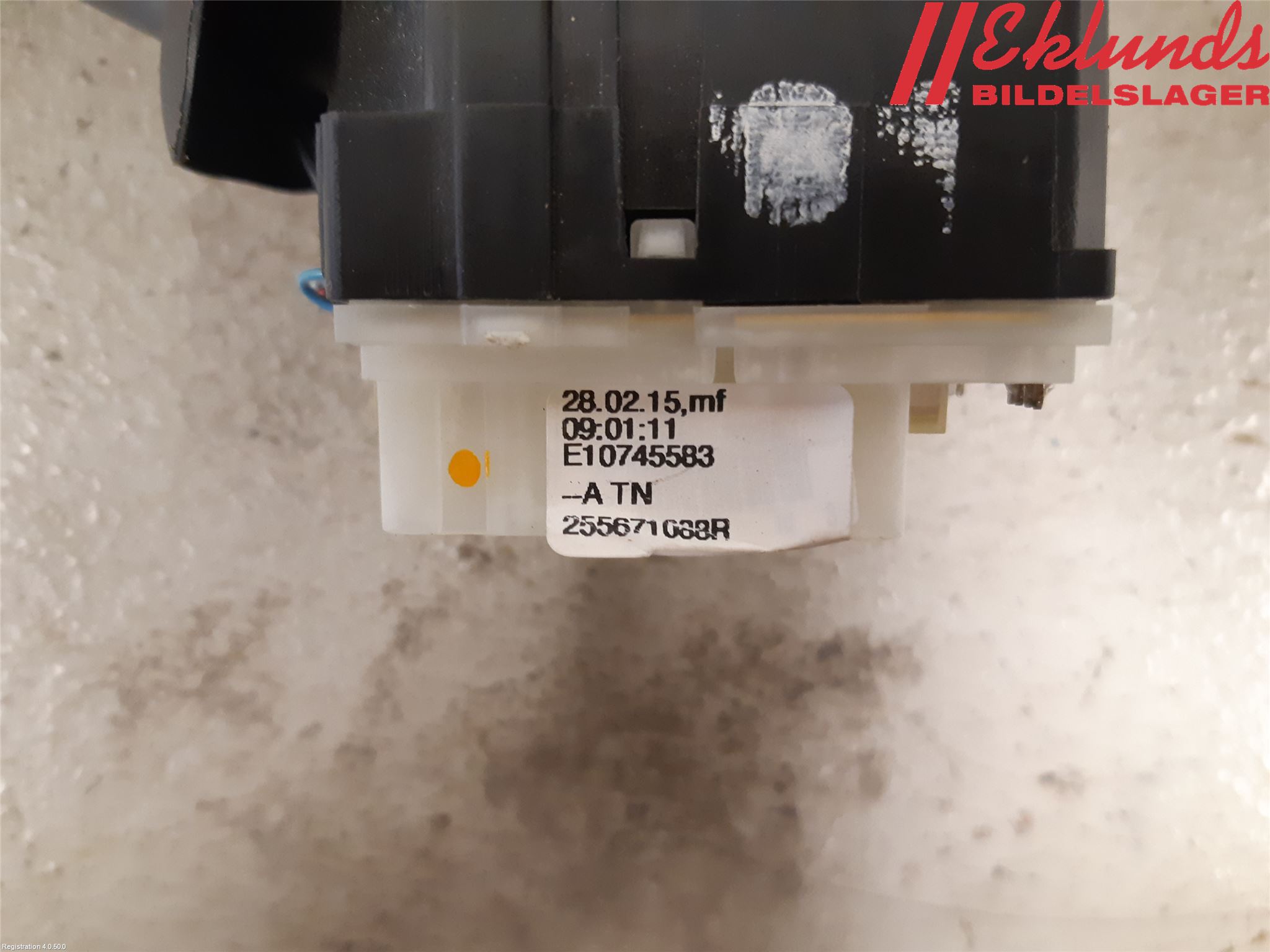 Renault TRAFIC/E-TECH 15- Spak Torkar-Spolomk