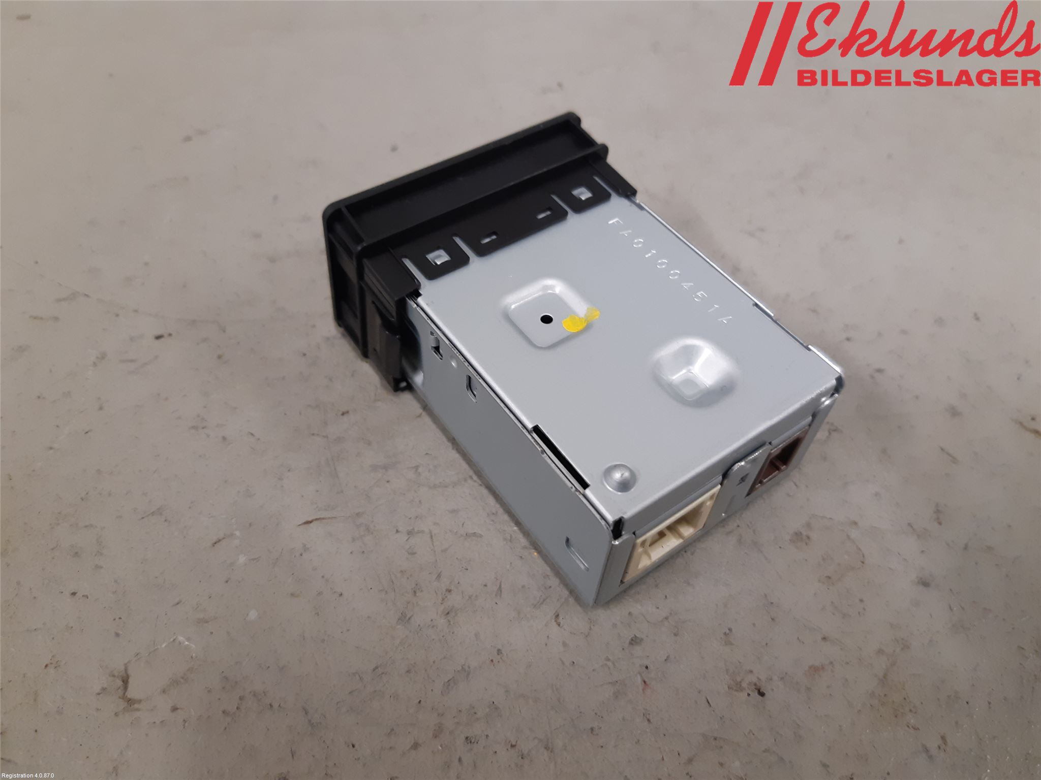 Lexus NX 340h/450h+ 21- Usb Connection