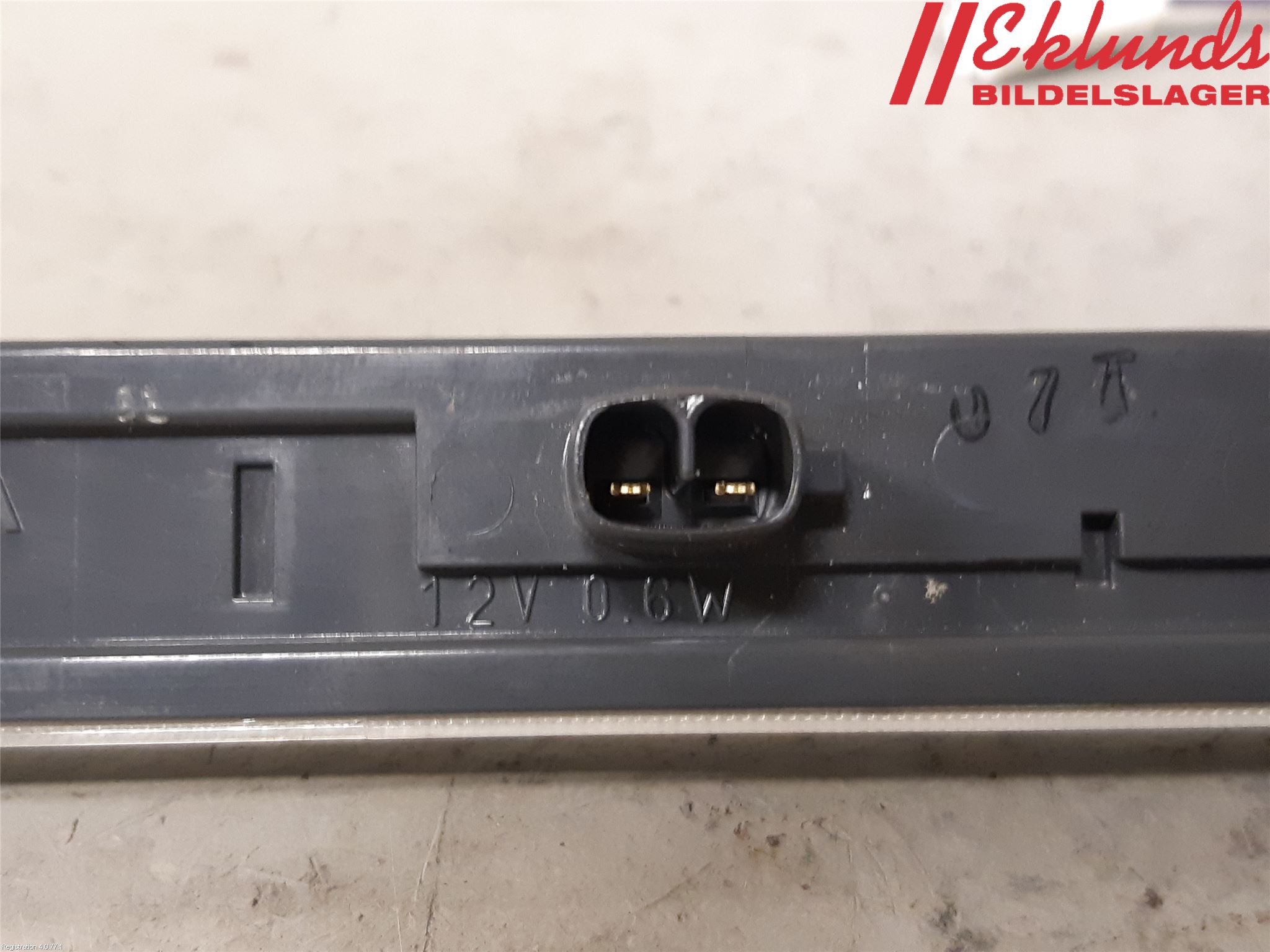 Toyota RAV4 19- Bromsljus Bakruta