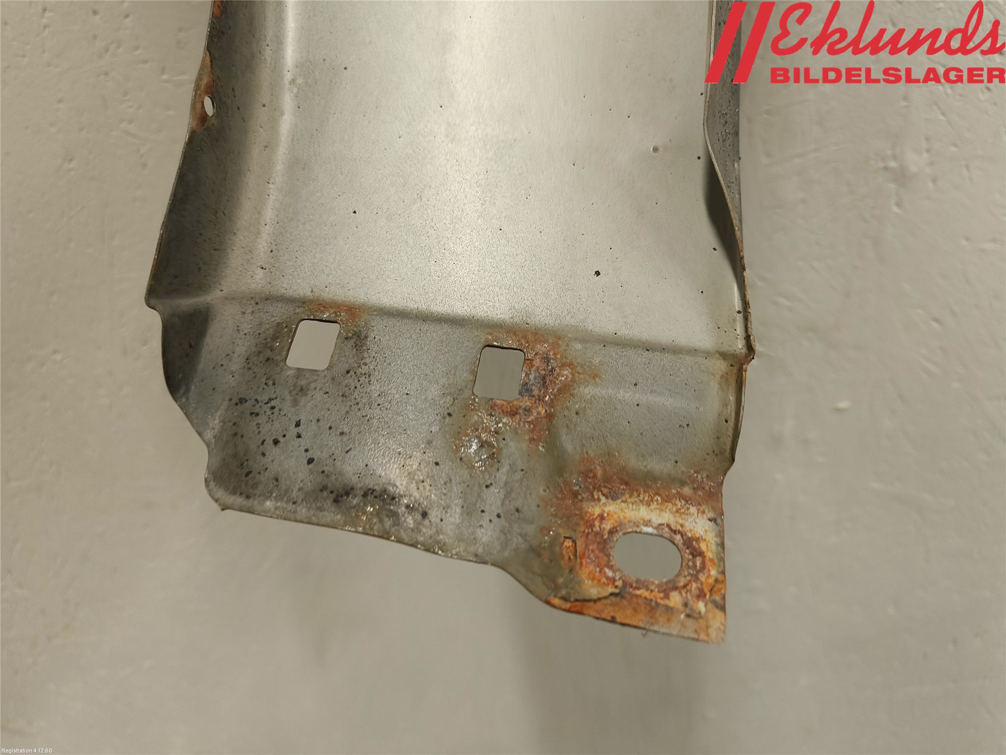 Volvo V70 05-08 Skärm Fram Höger