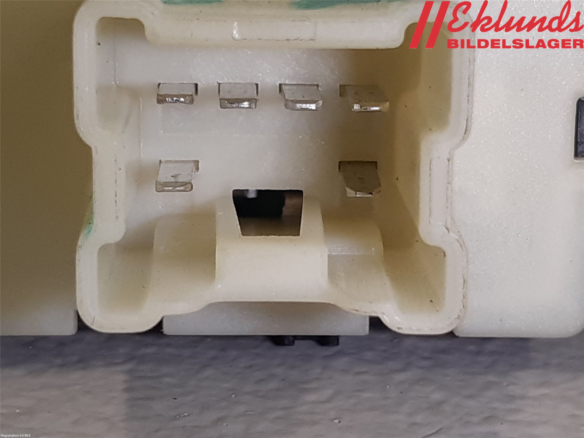 Renault CLIO IV 16-19 Strömställare Elhiss