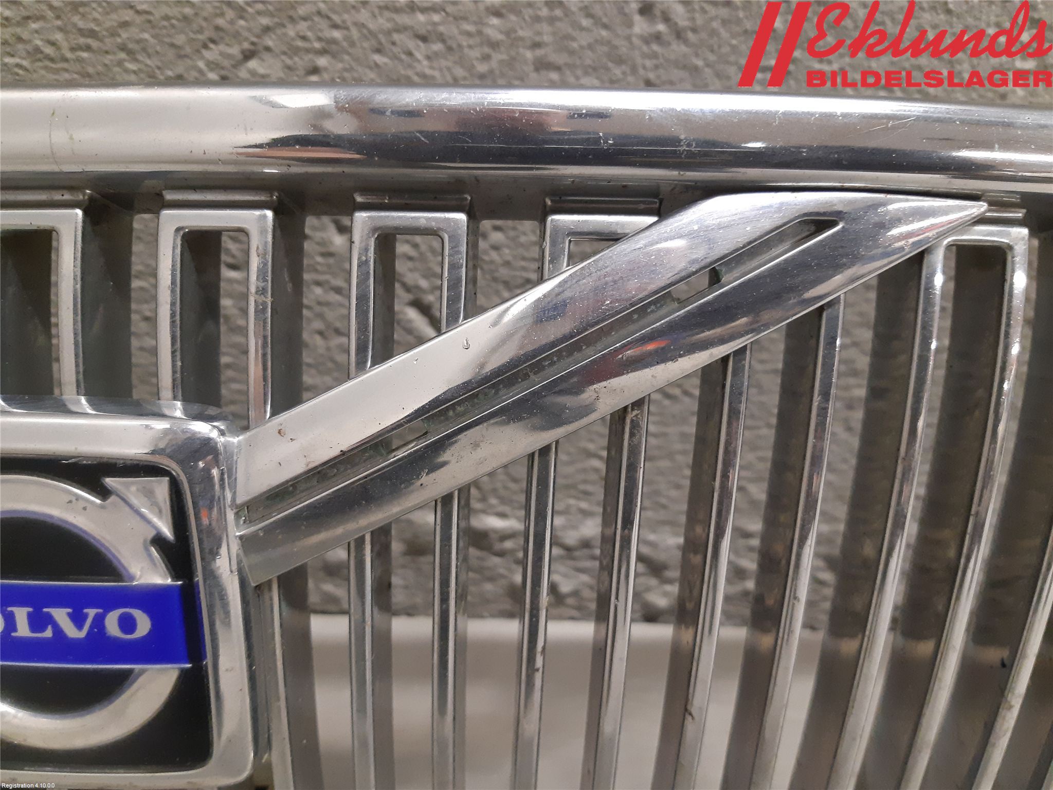 Volvo V70 00-04 Grill Komp