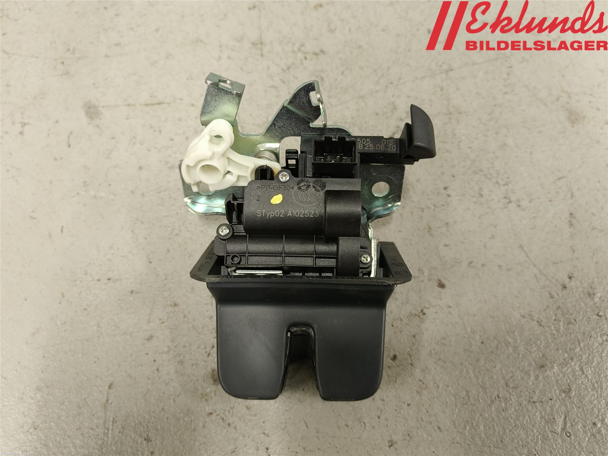 Skoda SCALA 19- Låskista Baklucka