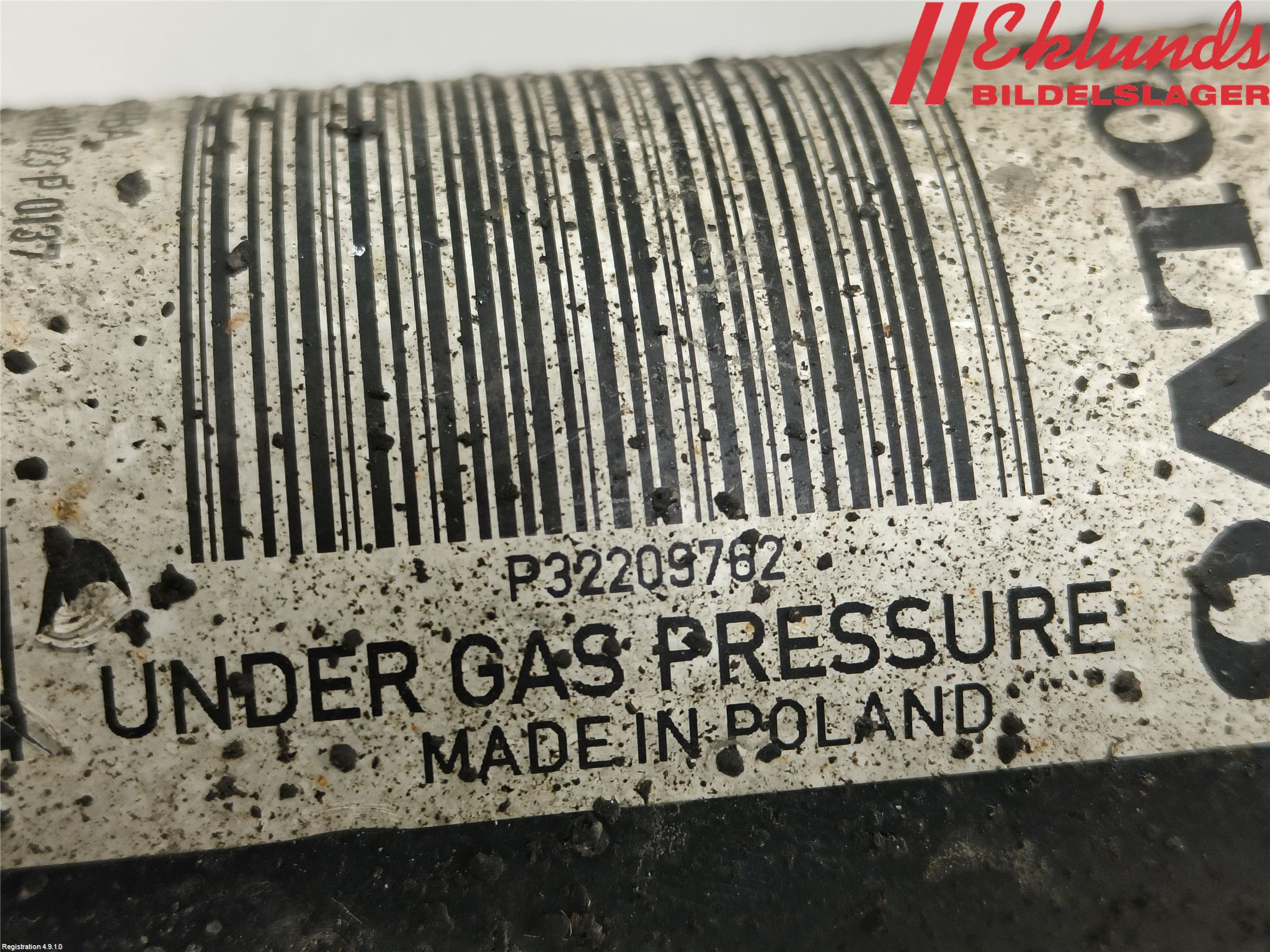 Volvo V60 19- Fjäderben Fram Höger