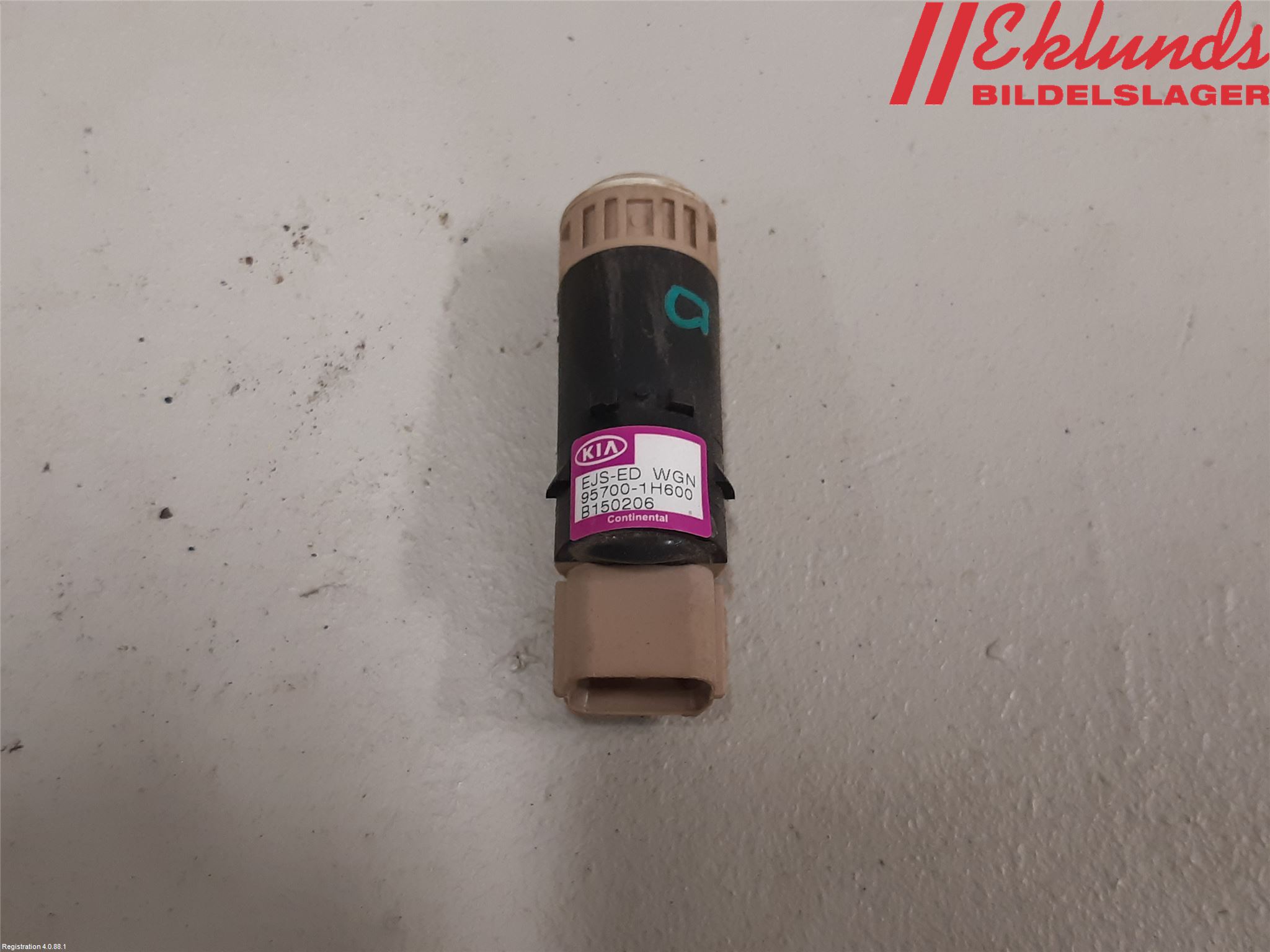 Kia CEED 06-12 Parkeringshjälp Backsensor