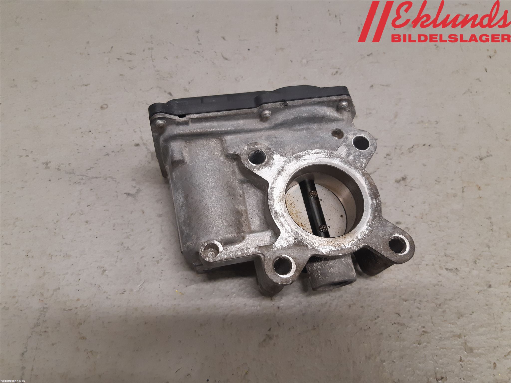 Nissan PULSAR Injspjällhus