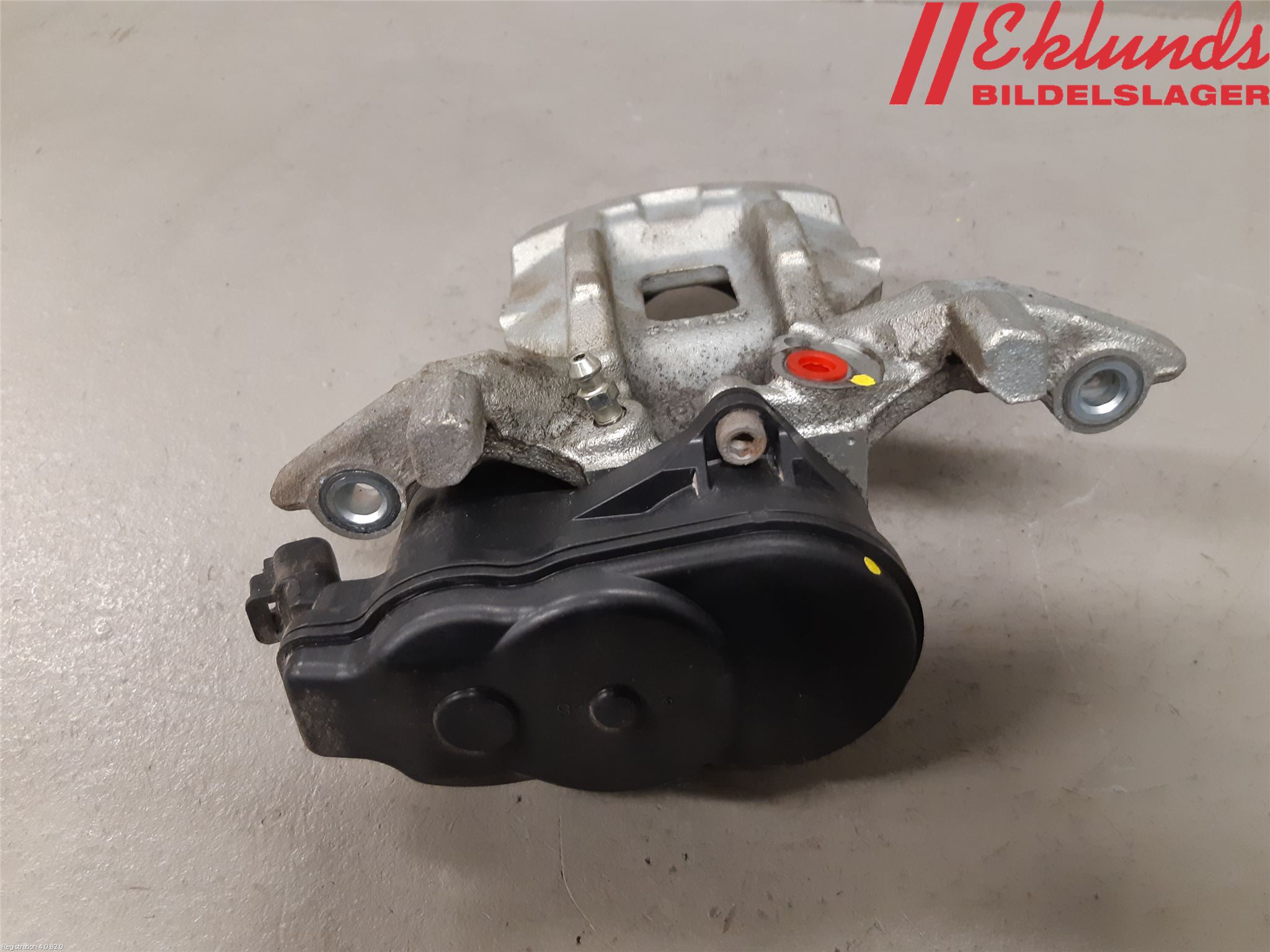 Toyota YARIS CROSS XP21 21- Bromsok Bak Höger