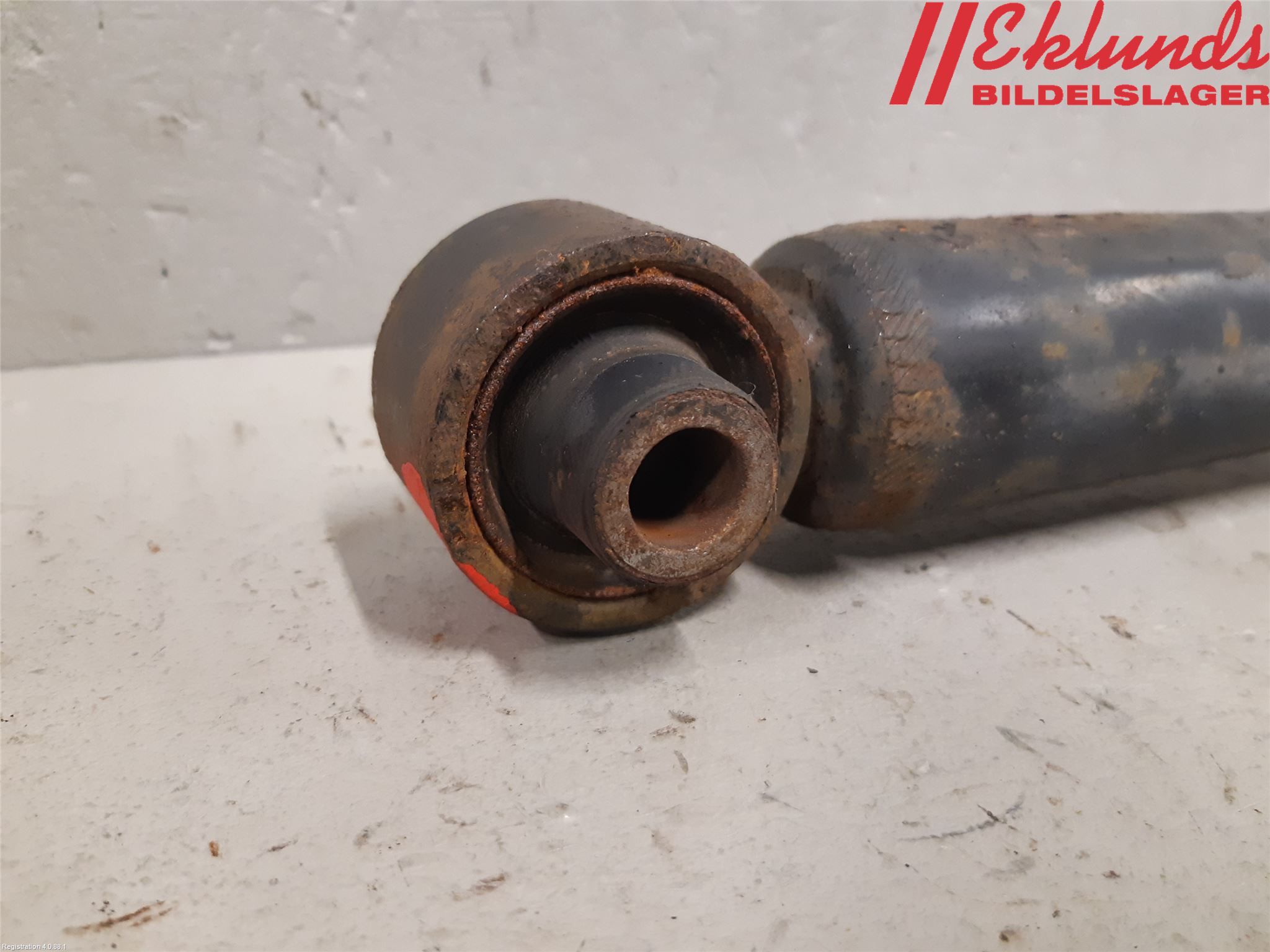 Hyundai TUCSON 05- Stötdämpare Bak