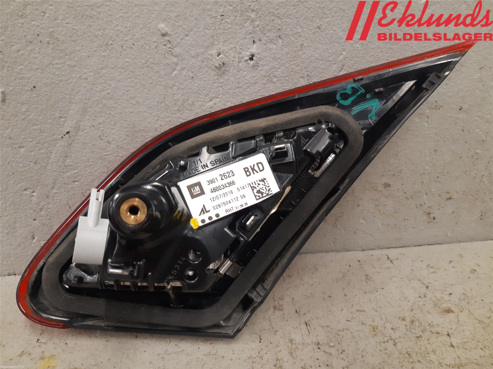 Opel CORSA E 15-19 Bakljus Lucka Vä