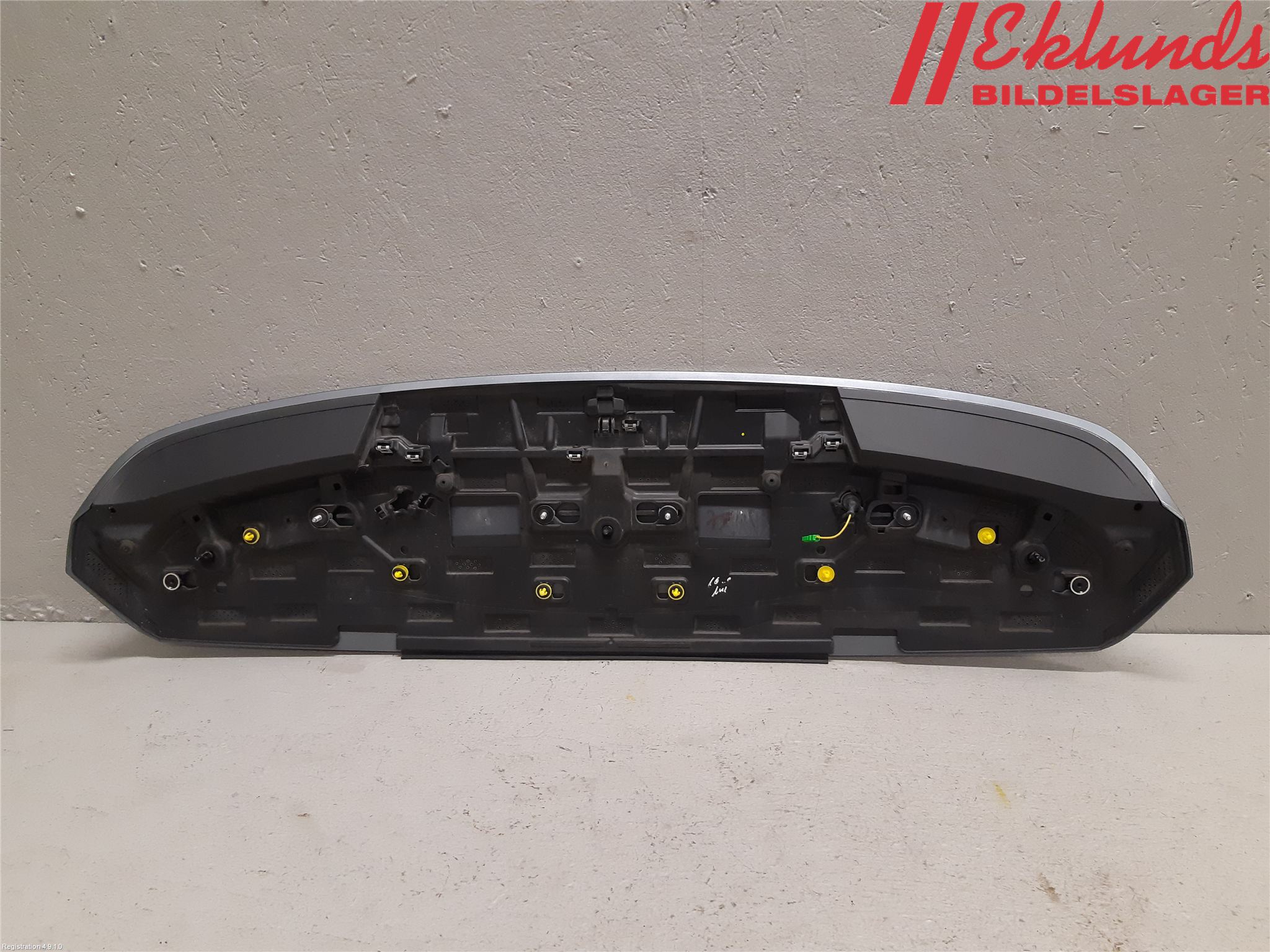 Volvo V60 19- Spoiler Baklucka