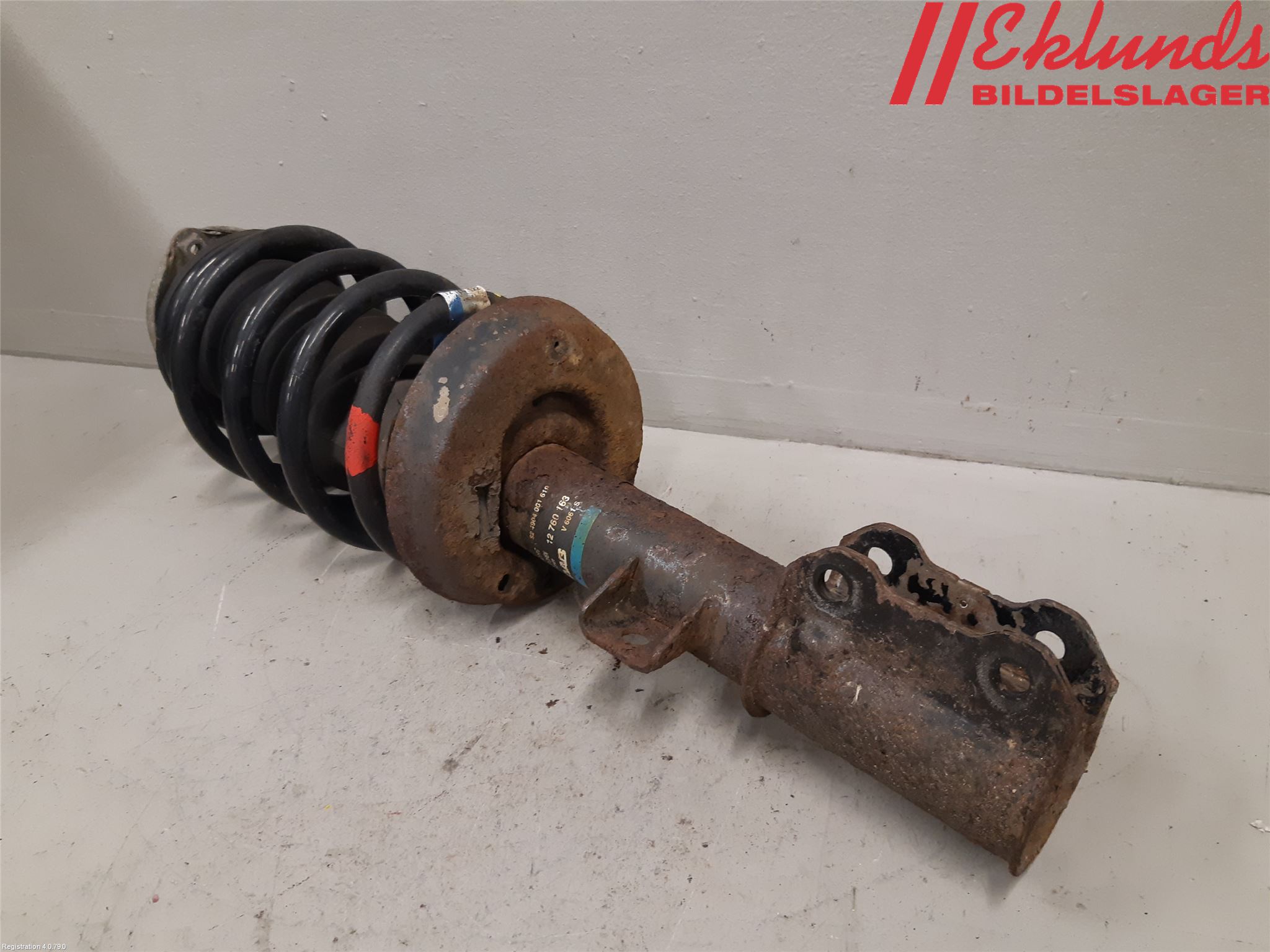 Saab 9-5     06-10 Fjäderben Fram Vänster