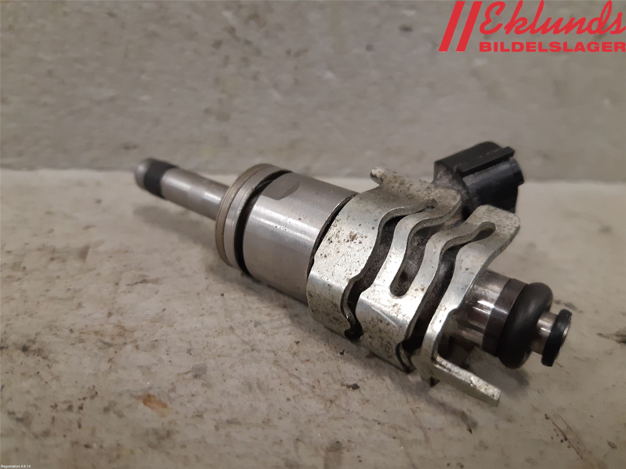 Toyota RAV4 19- Injspridare