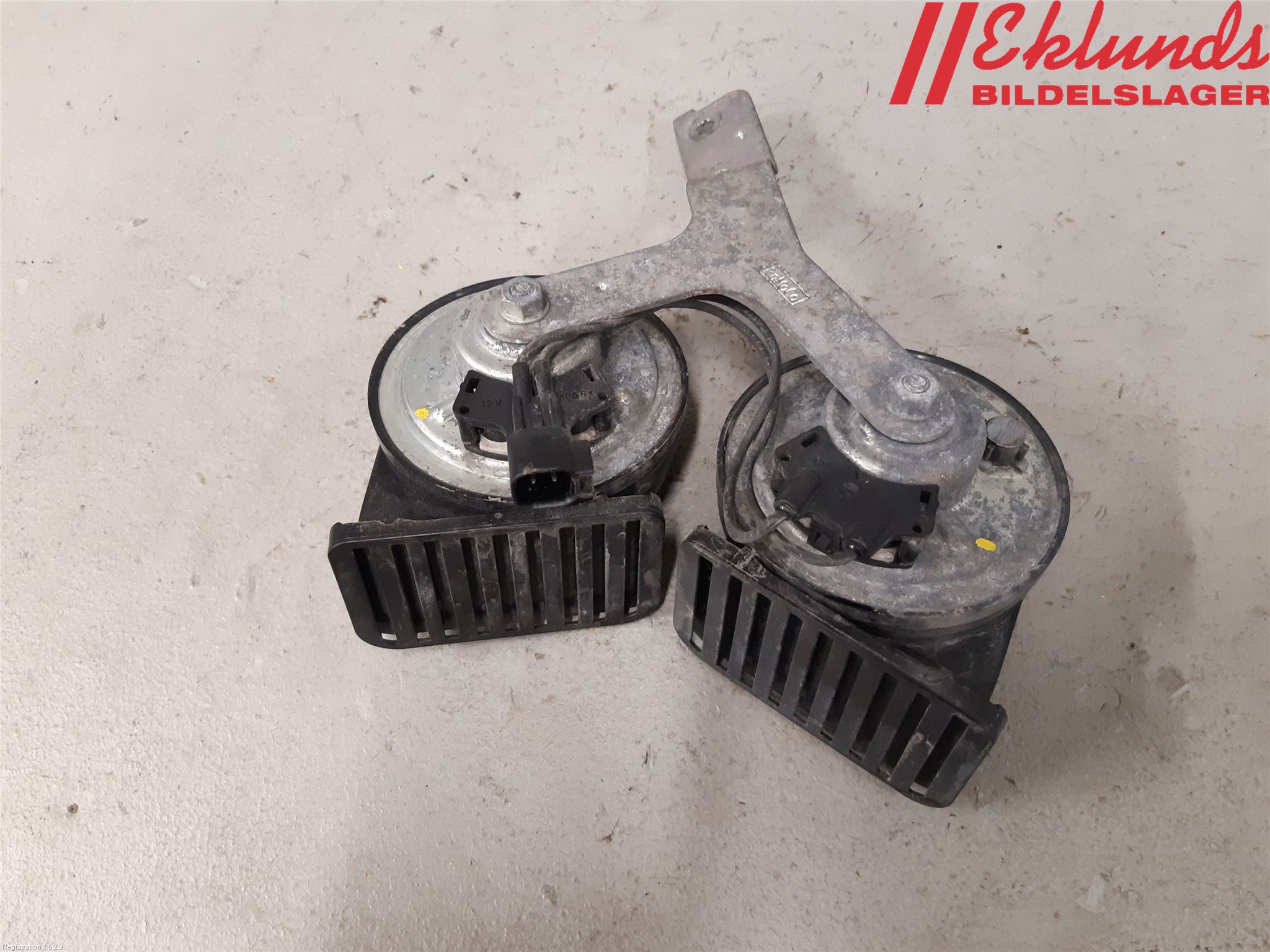 Ford TRANSIT SKÅP/BUSS 14-22 Signalhorn