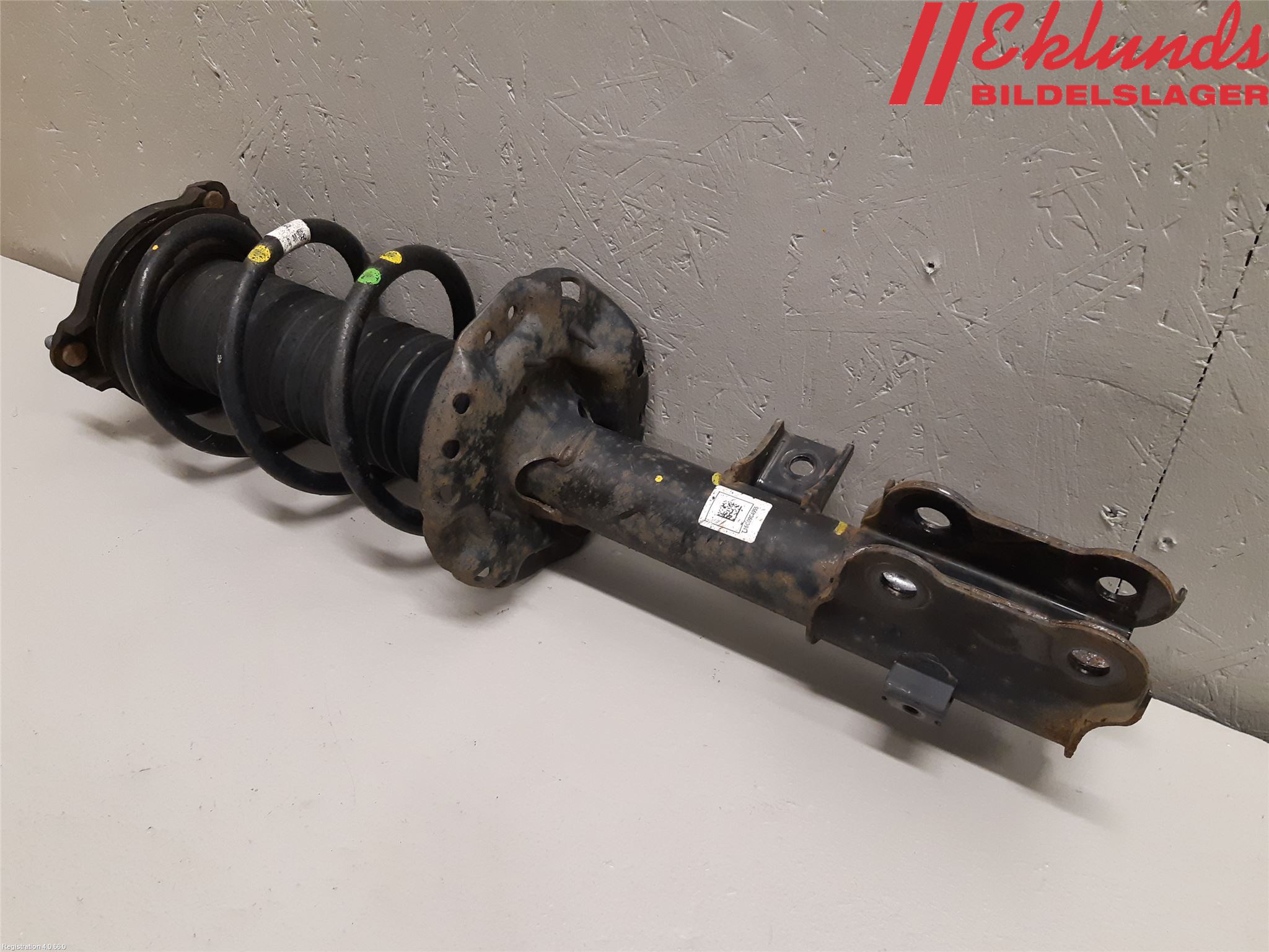 Kia SPORTAGE (QL) 16-21 Fjäderben Fram Höger