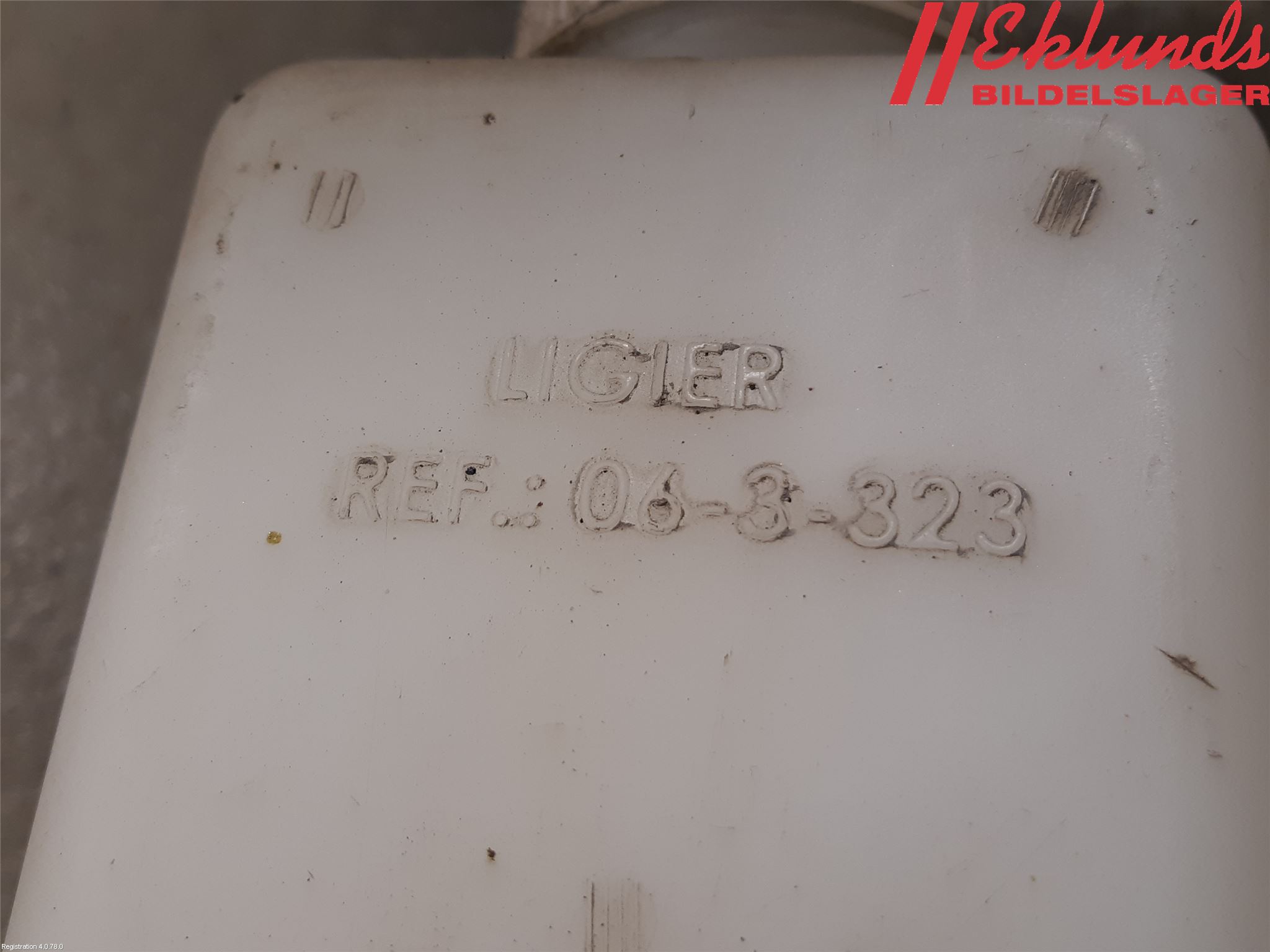 Mopedbil Ligier LIGIER JS 50 Spolartank Vindruta