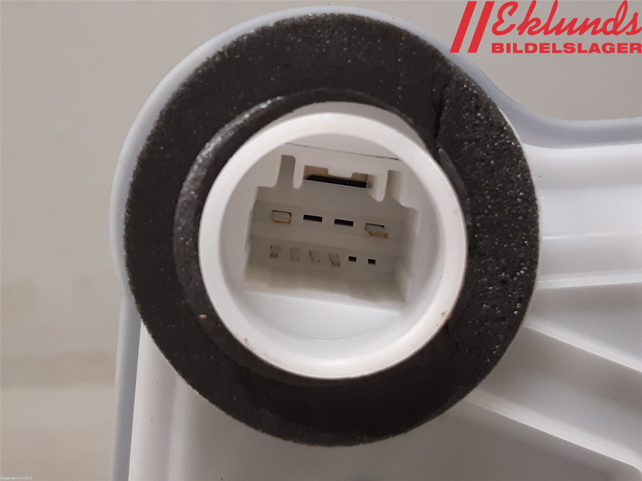 Toyota COROLLA 19- Låskista-Dörrlås