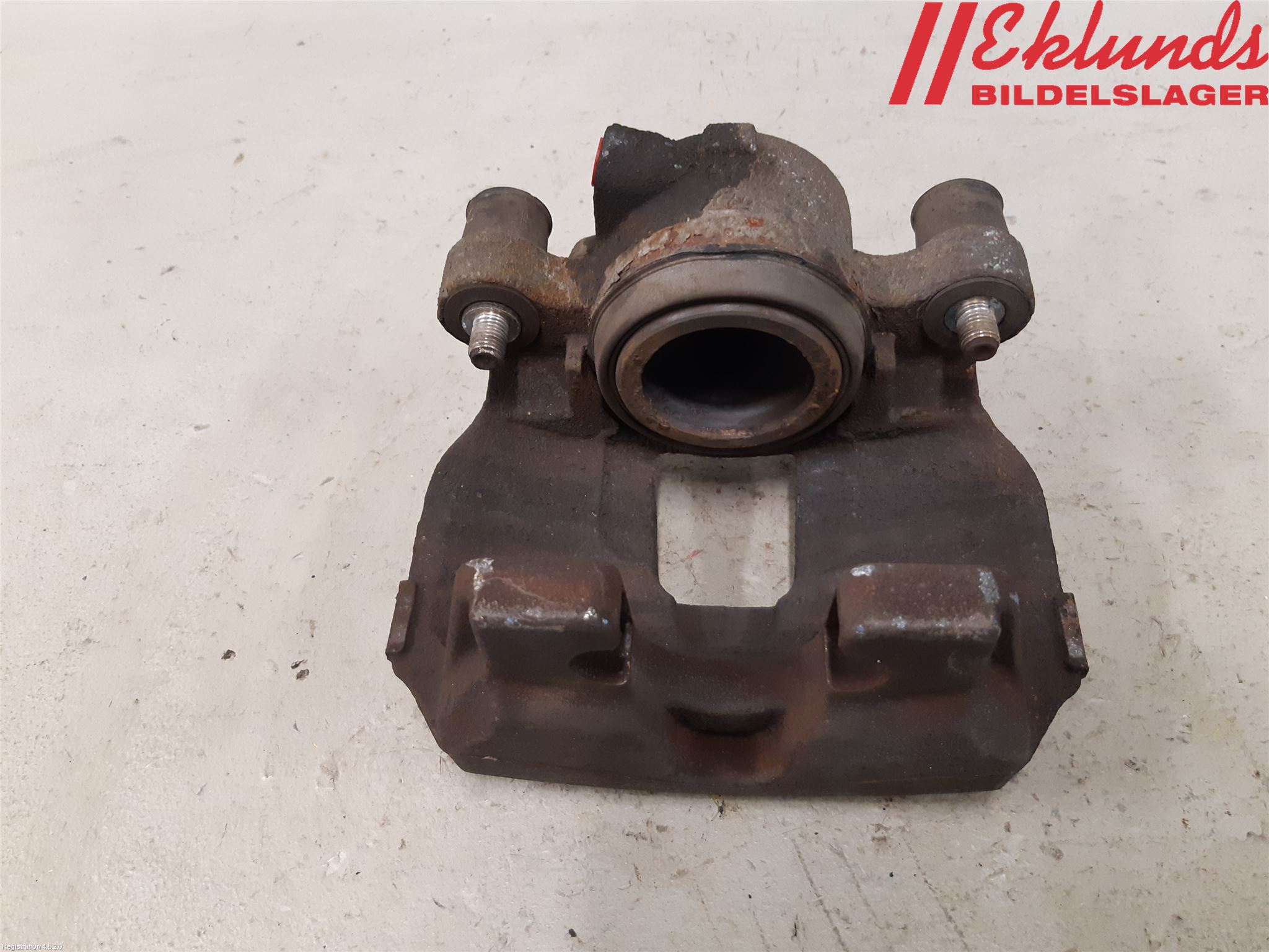 Volvo XC60 14-17 Bromsok Fram Vänster