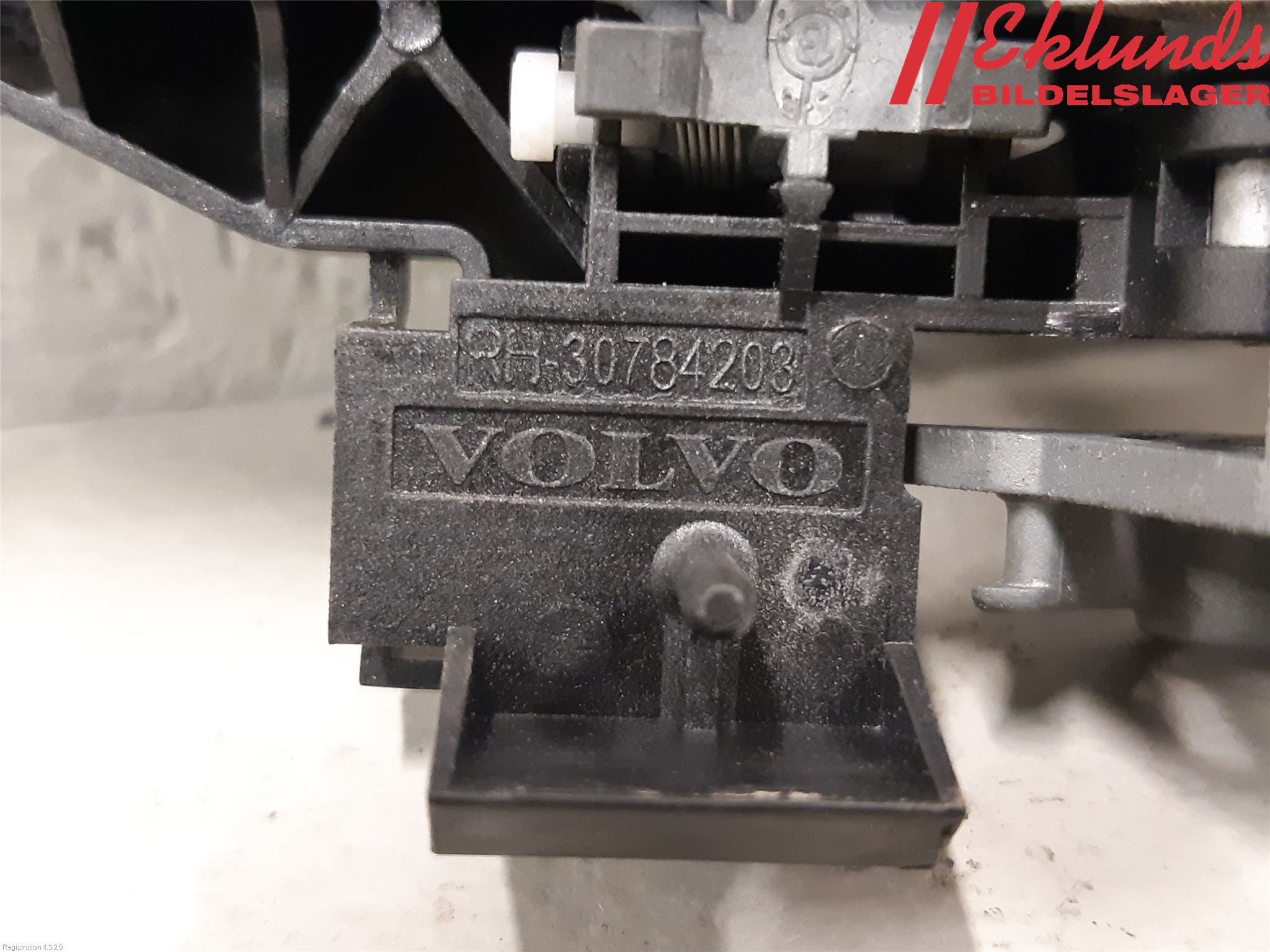 Volvo V70 14-16 Dörrhandtag Yttre Hö