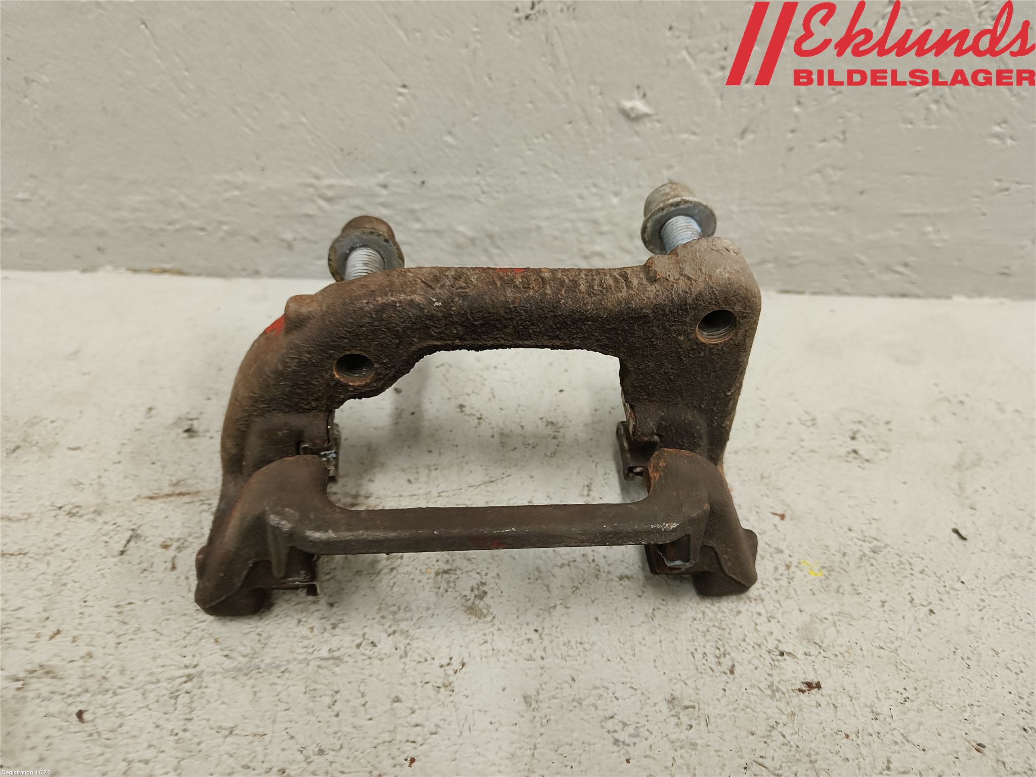 Peugeot 3008 17-24 Bromsokshållare