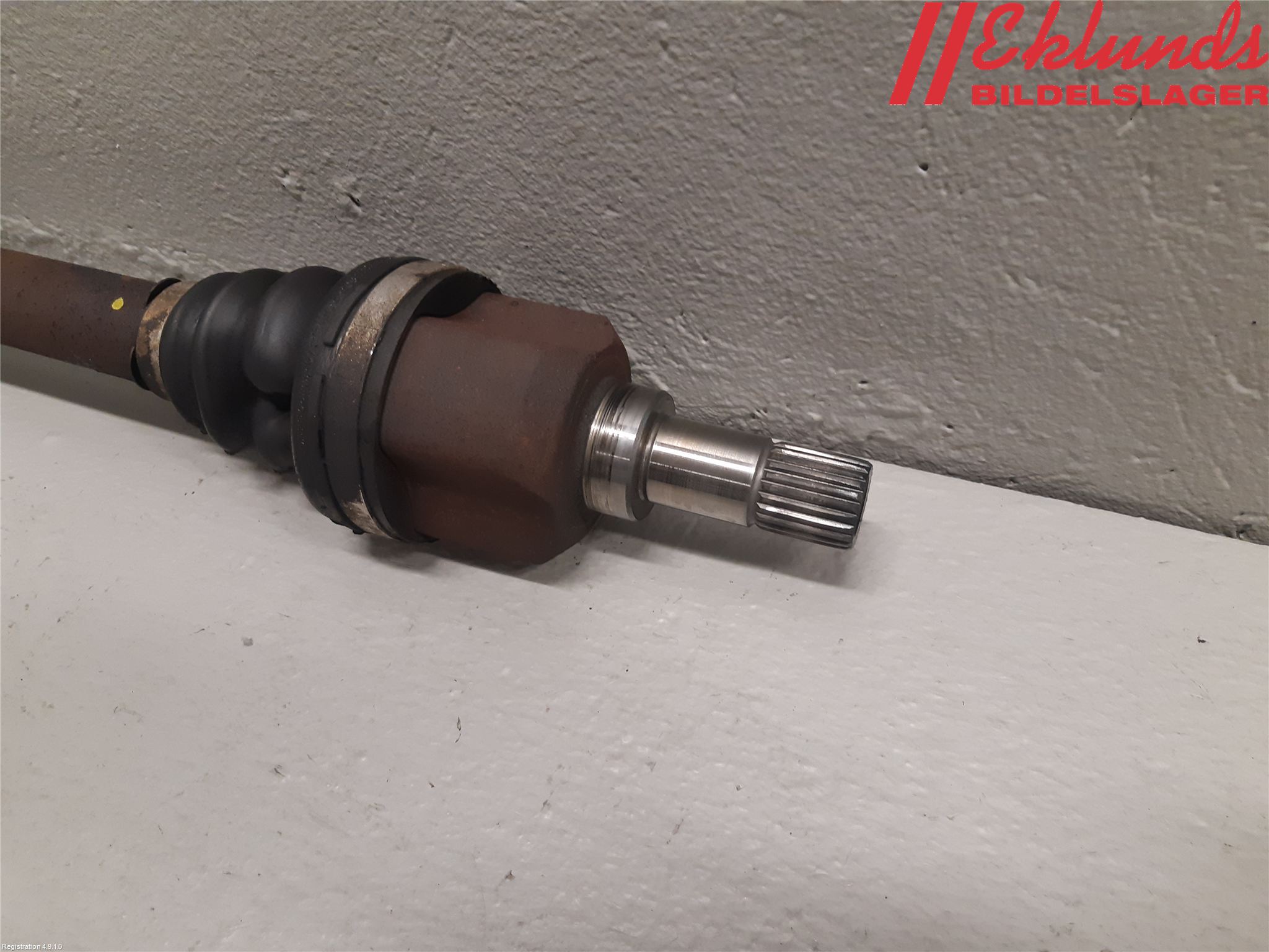 Peugeot 308 08-13 Drivaxel Fram Vänster